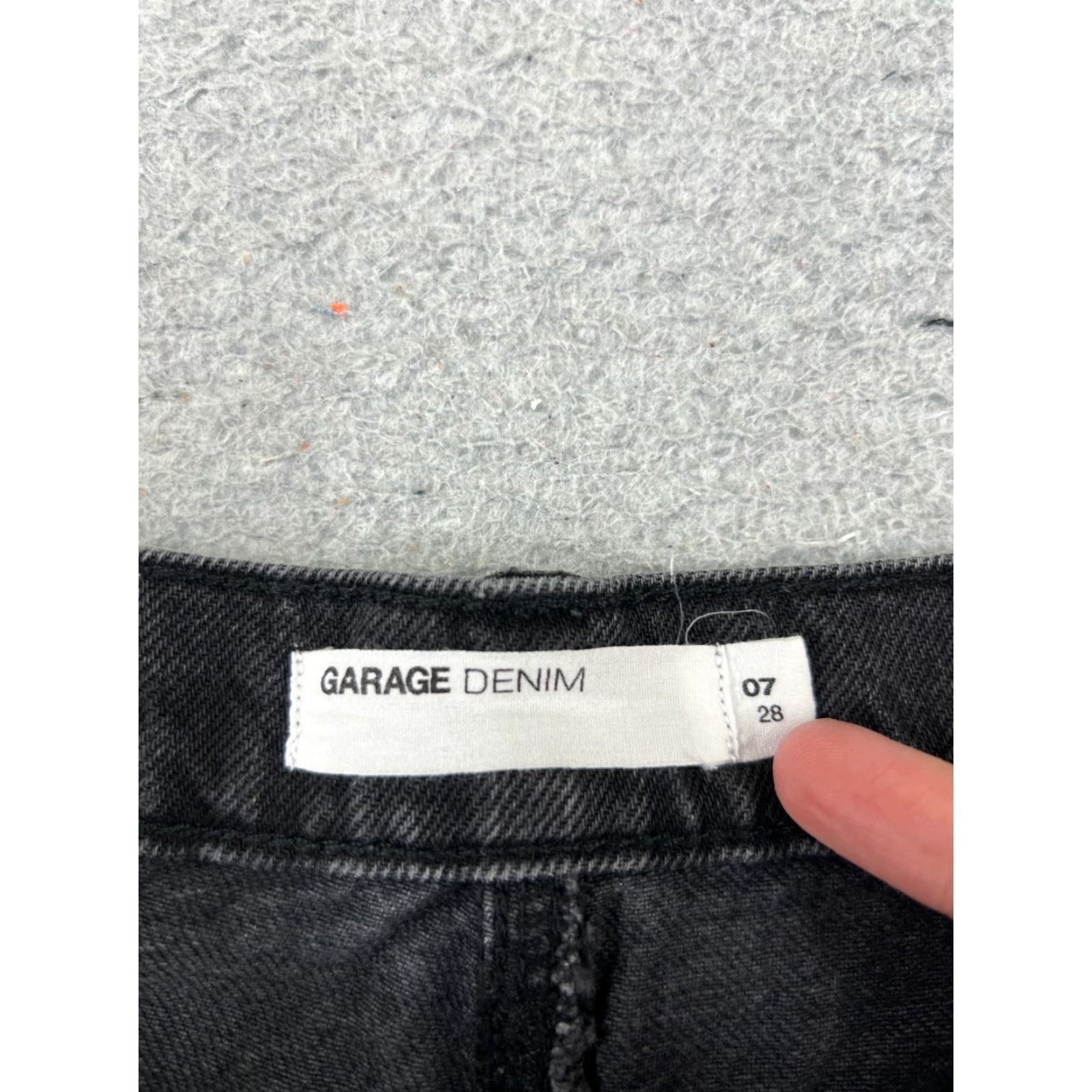 Garage Garage Womens Denim Shorts 27x7 Black 7 Cut-Off High Rise 5-Pocket Button Fly Jeans Denim Shorts, Vintage Garage, Casual Womens Shorts Size 28" / US 6 / IT 42 - 7 Thumbnail