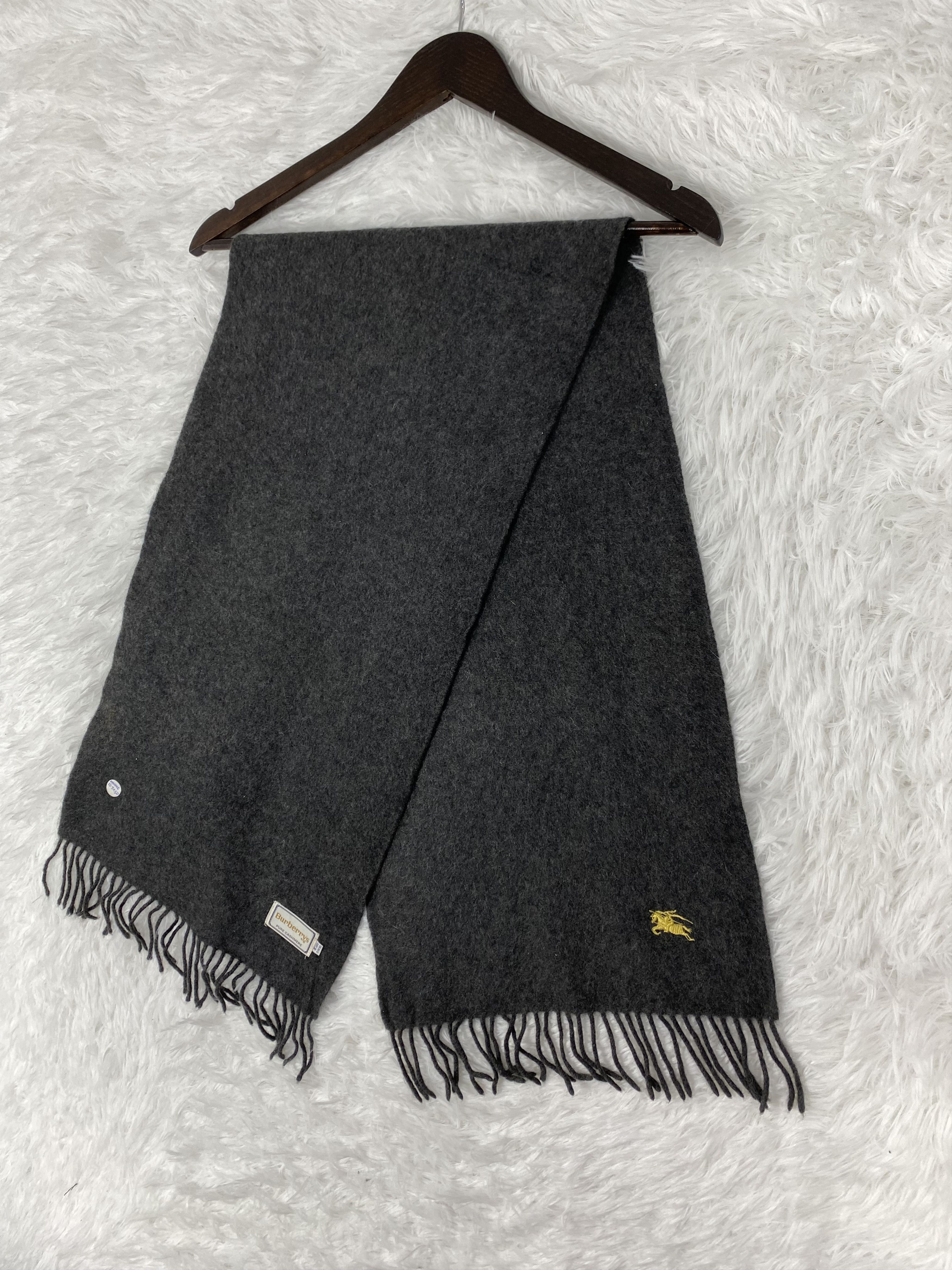 Burberry Vintage Burberry Scarf / Muffler Neckwear PM0015 Size ONE SIZE - 5 Thumbnail