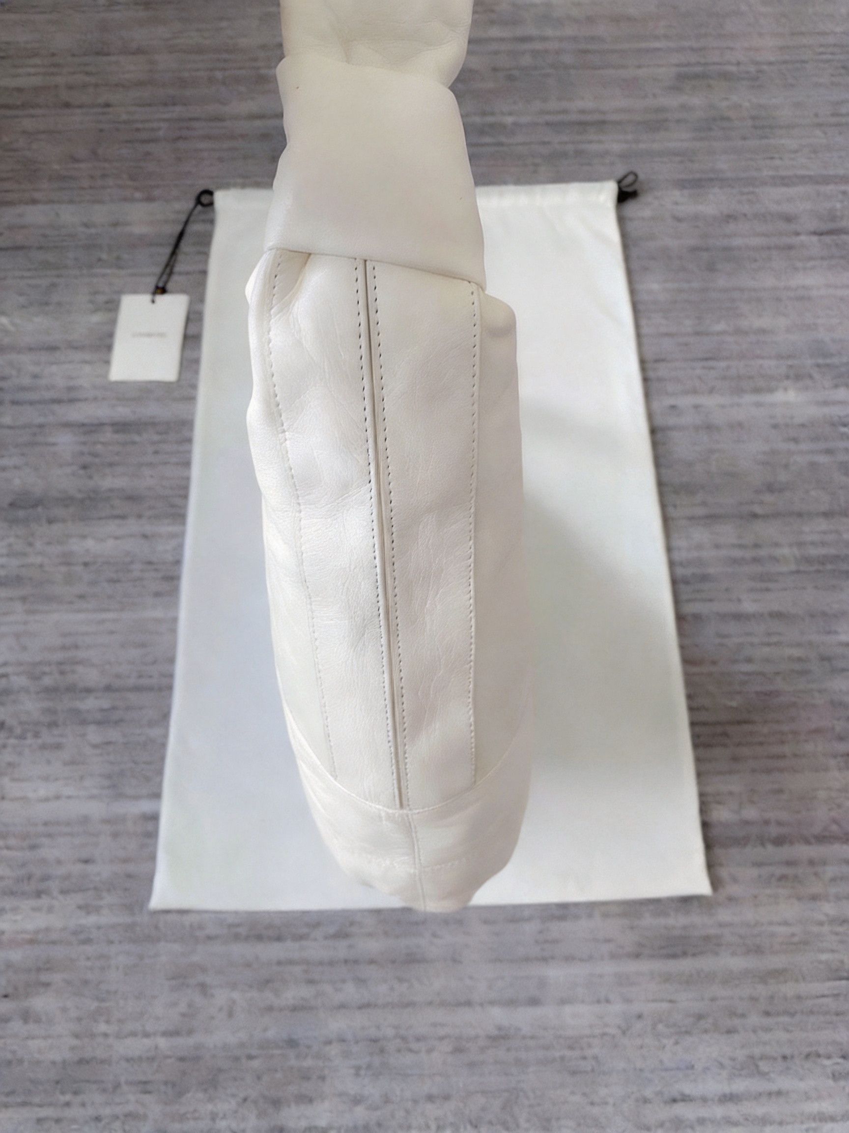 Lemaire Lemaire White Lambskin Large Croissant Bag. Size ONE SIZE - 5 Thumbnail