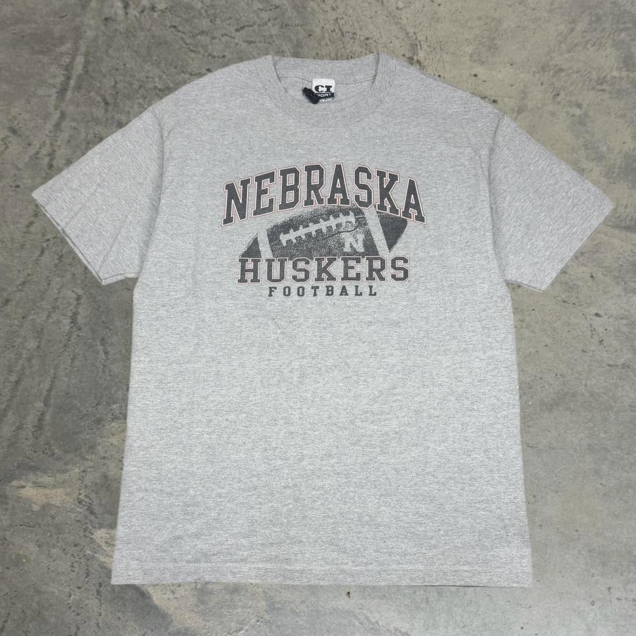 Vintage Vintage 90s CI Sport Nebraska Huskers Football T-Shirt Size US XL / EU 56 / 4 - 1 Thumbnail