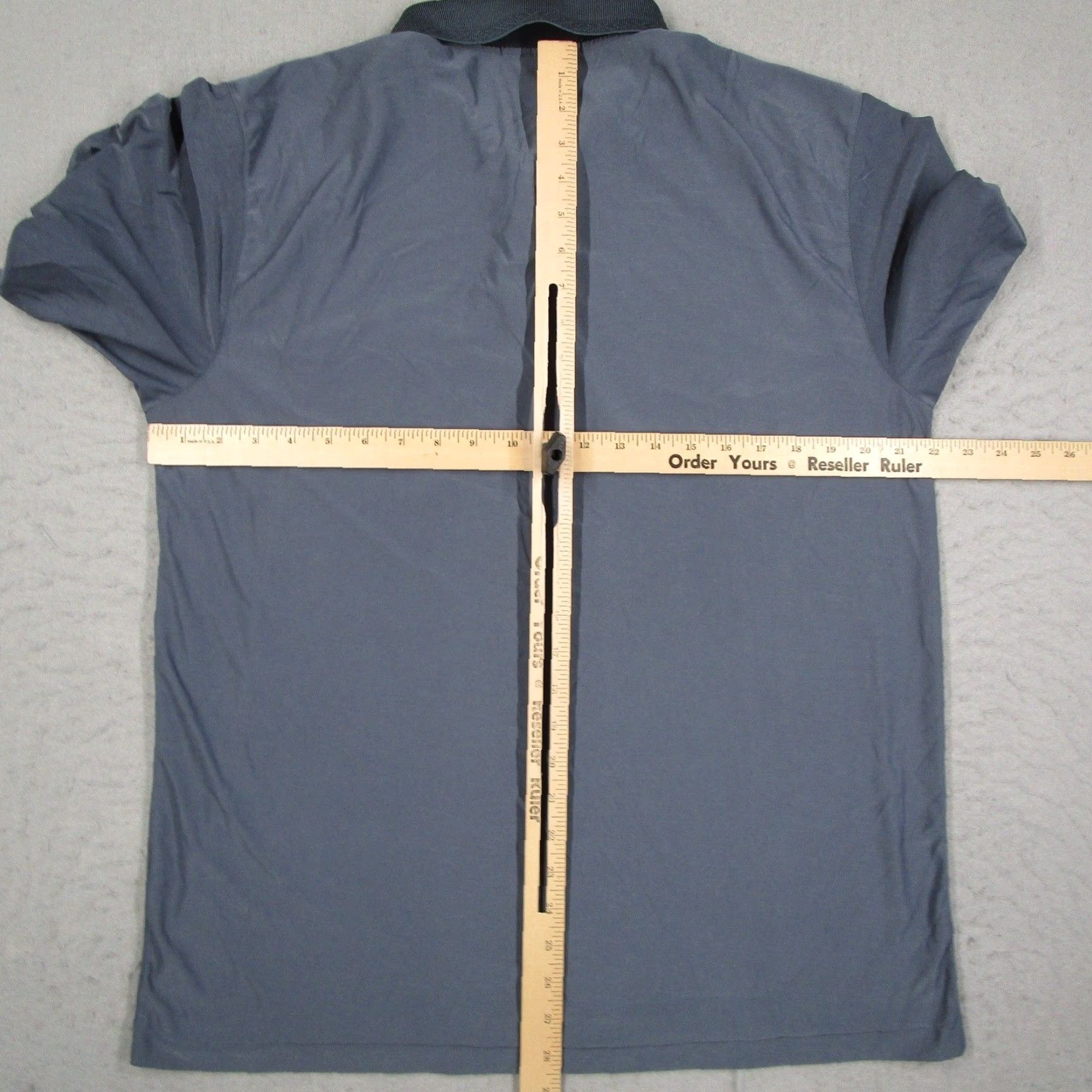 Vintage Hugo Boss Polo Shirt 100% Silk Mens Large Blue Gray Short Sleeve Pocket Luxury Shirt Size US L / EU 52-54 / 3 - 6 Thumbnail