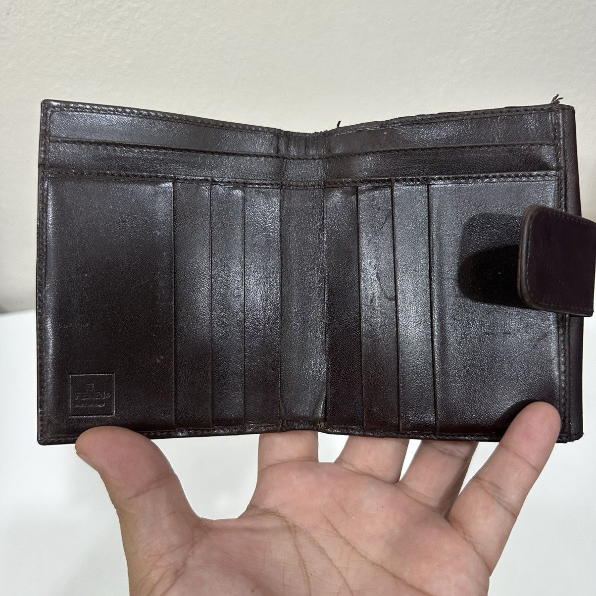 Fendi ‼️YES‼️ FENDI FF BIFOLD WALLET Size ONE SIZE - 4 Thumbnail