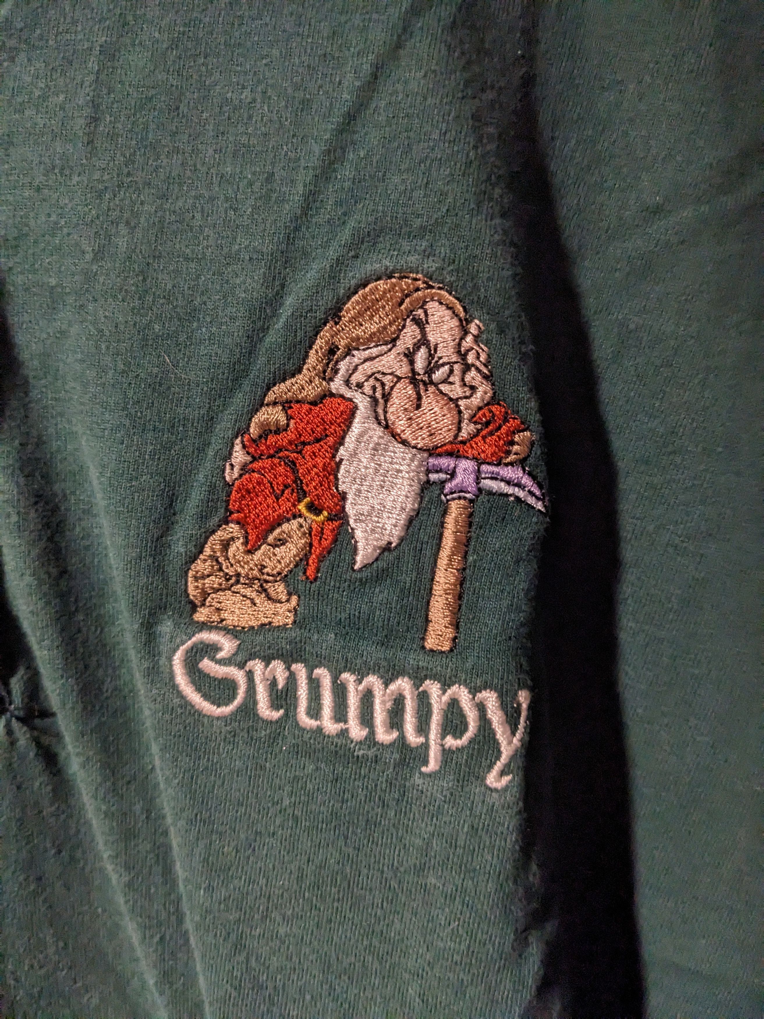 Disney × Vintage Vintage 90s Grumpy Disney Henley Long-Sleeve T-Shirt Size US M / EU 48-50 / 2 - 2 Thumbnail