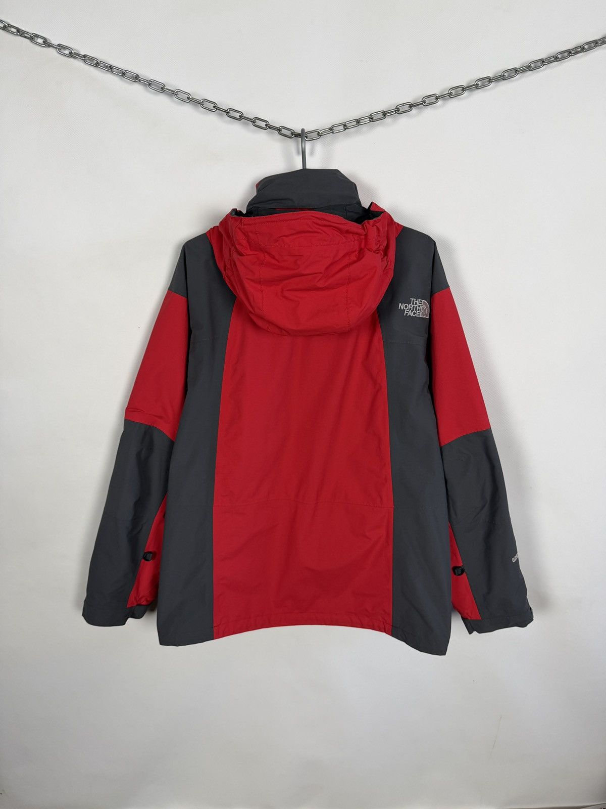 The North Face The North Face Gore-Tex Nylon Jacket Windbreaker Size L Size US L / EU 52-54 / 3 - 12 Thumbnail