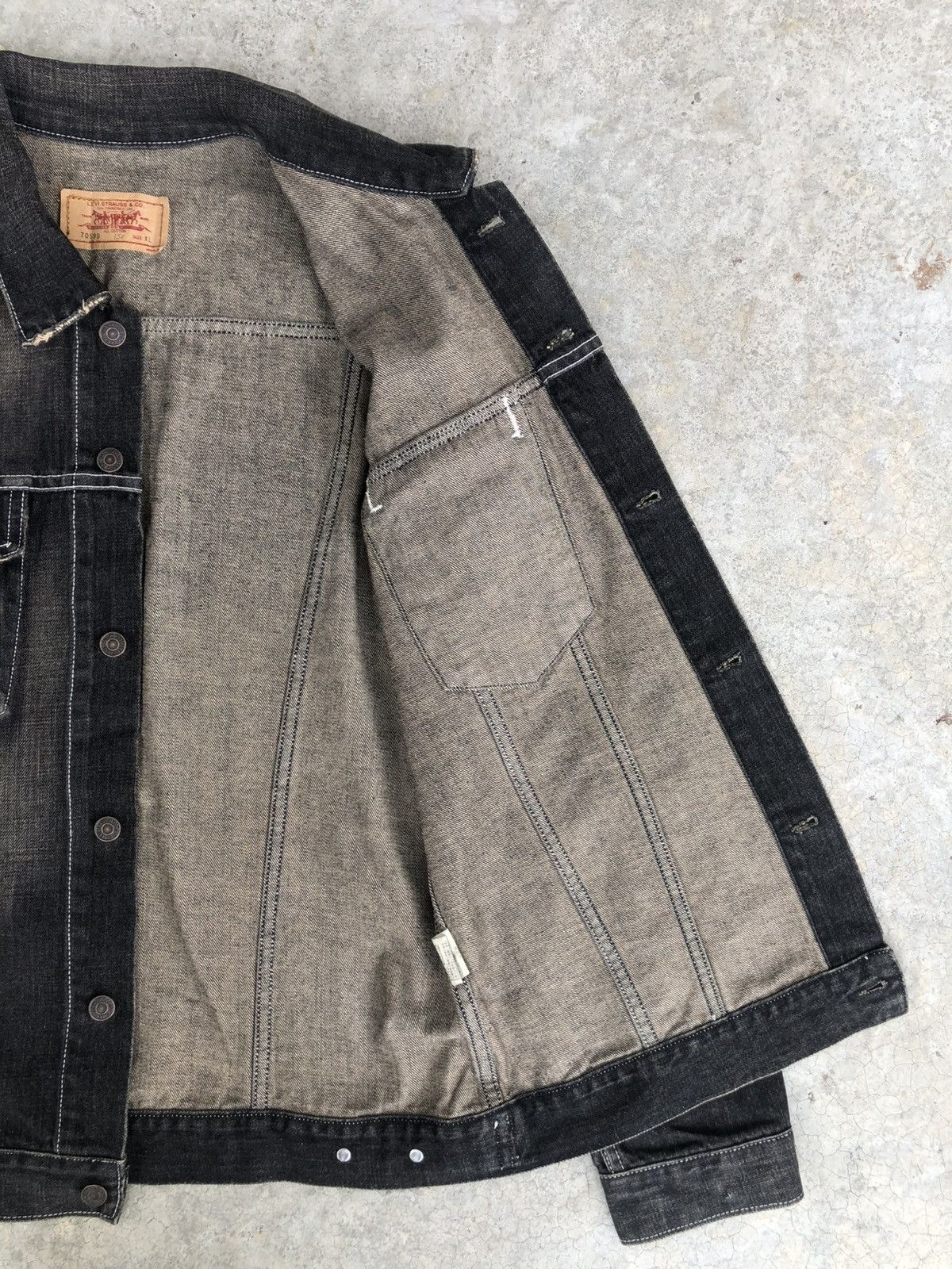 Levi's Y2k Levi’s Denim Jacket Mud Wash Distressed Size US L / EU 52-54 / 3 - 15 Thumbnail