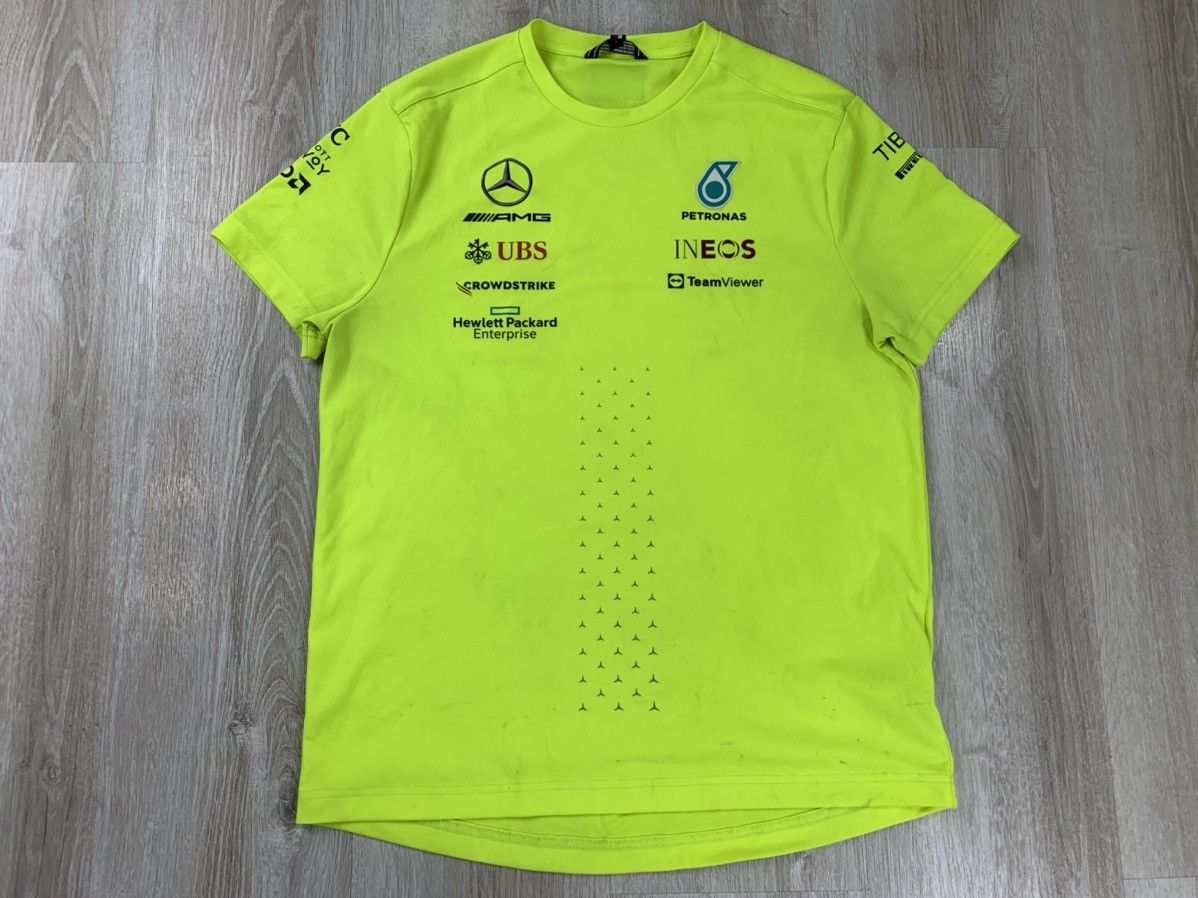 Tommy Hilfiger Mens t shirt Tommy Hilfiger AMG Petronas Formula1 Size S Size US S / EU 44-46 / 1 - 2 Thumbnail