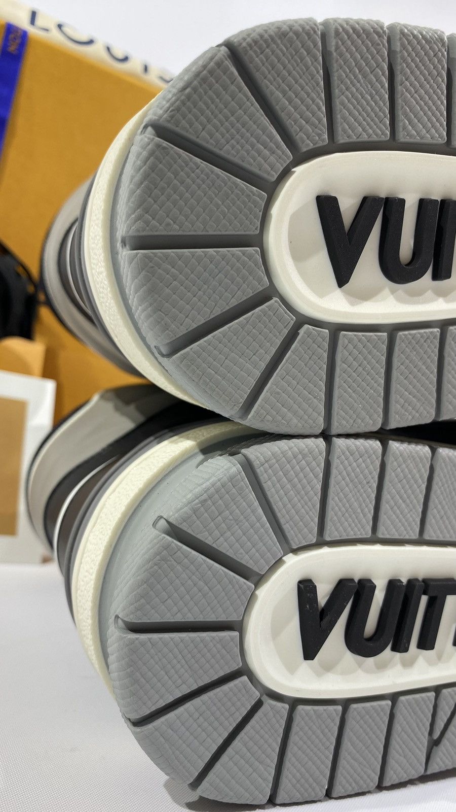 Louis Vuitton Louis Vuitton Virgil Abloh 9 High Top Boots Sneakers Size US 9 / EU 42 - 11 Thumbnail