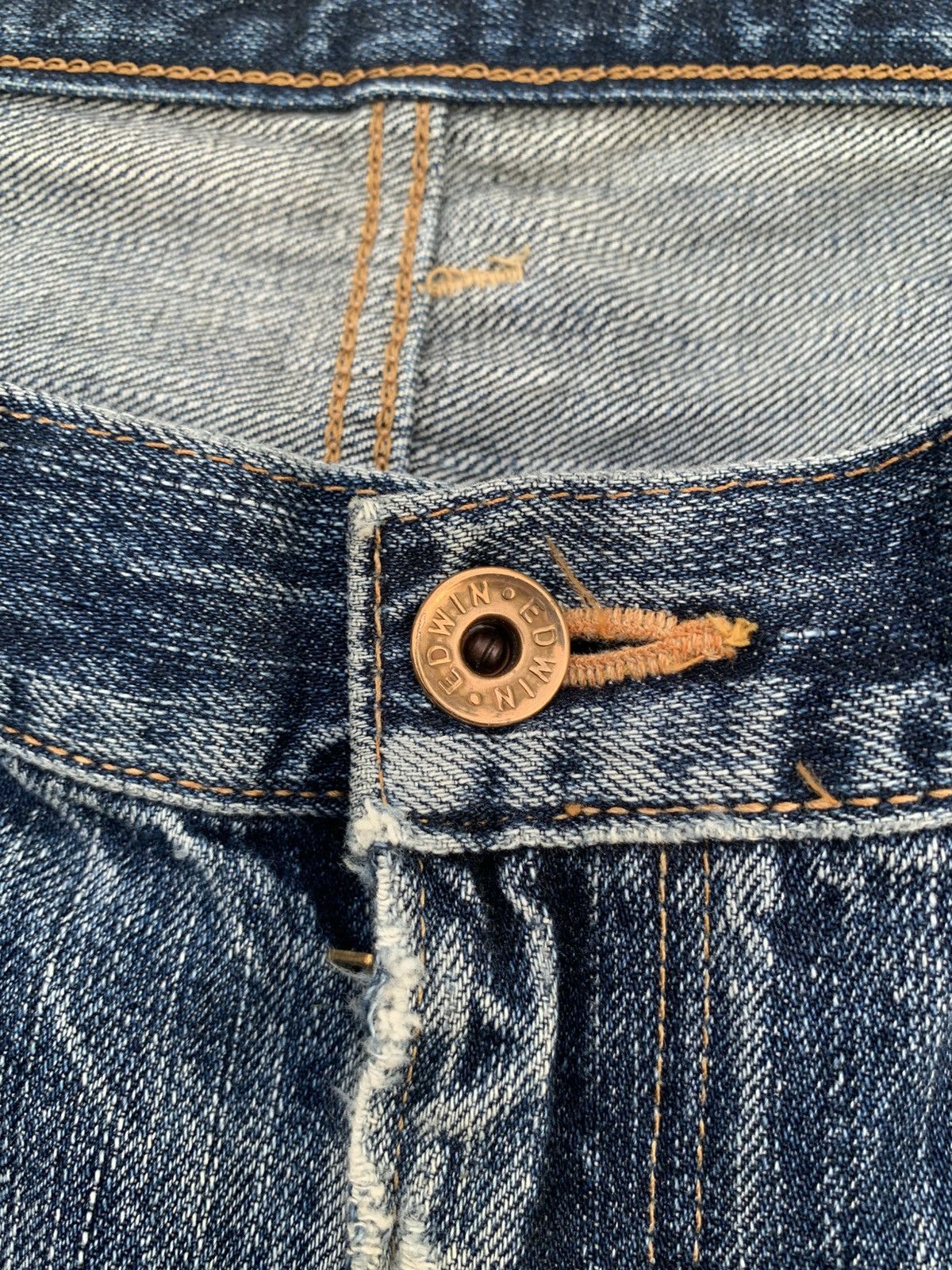 Edwin VINTAGE EDWIN 505 SELVEDGE FADED & RUSTY DISTRESSED DENIM Size US 32 / EU 48 - 15 Thumbnail