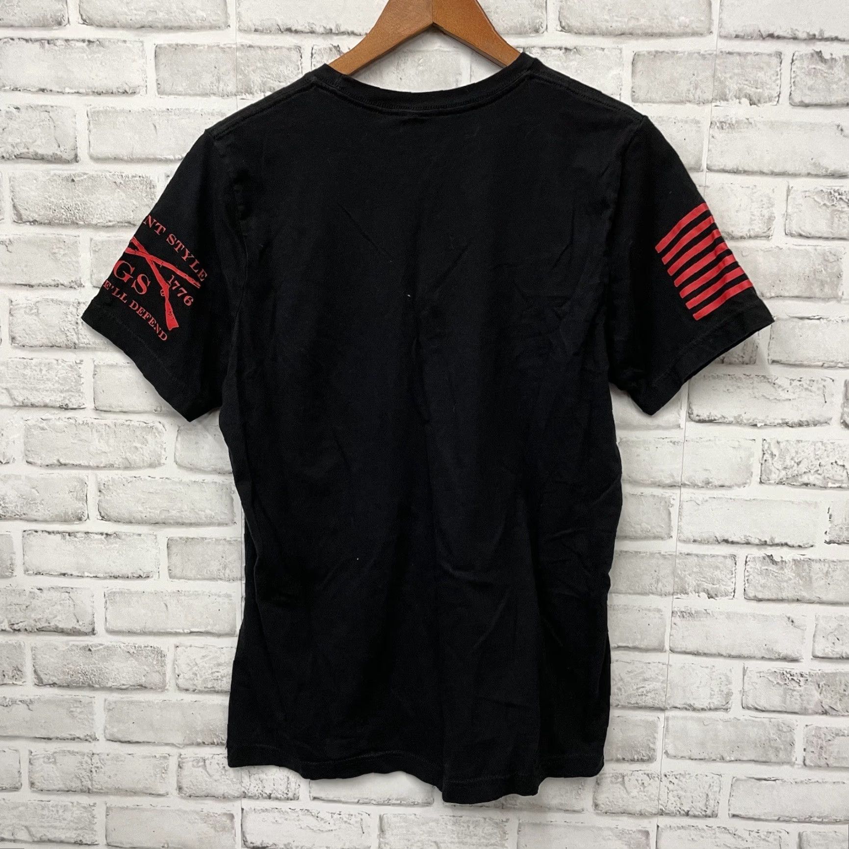 Vintage Grunt Style 100% Cotton Graphic Tee Mens Size L USA Black Shirt Men L USA Graphics Size US L / EU 52-54 / 3 - 5 Thumbnail