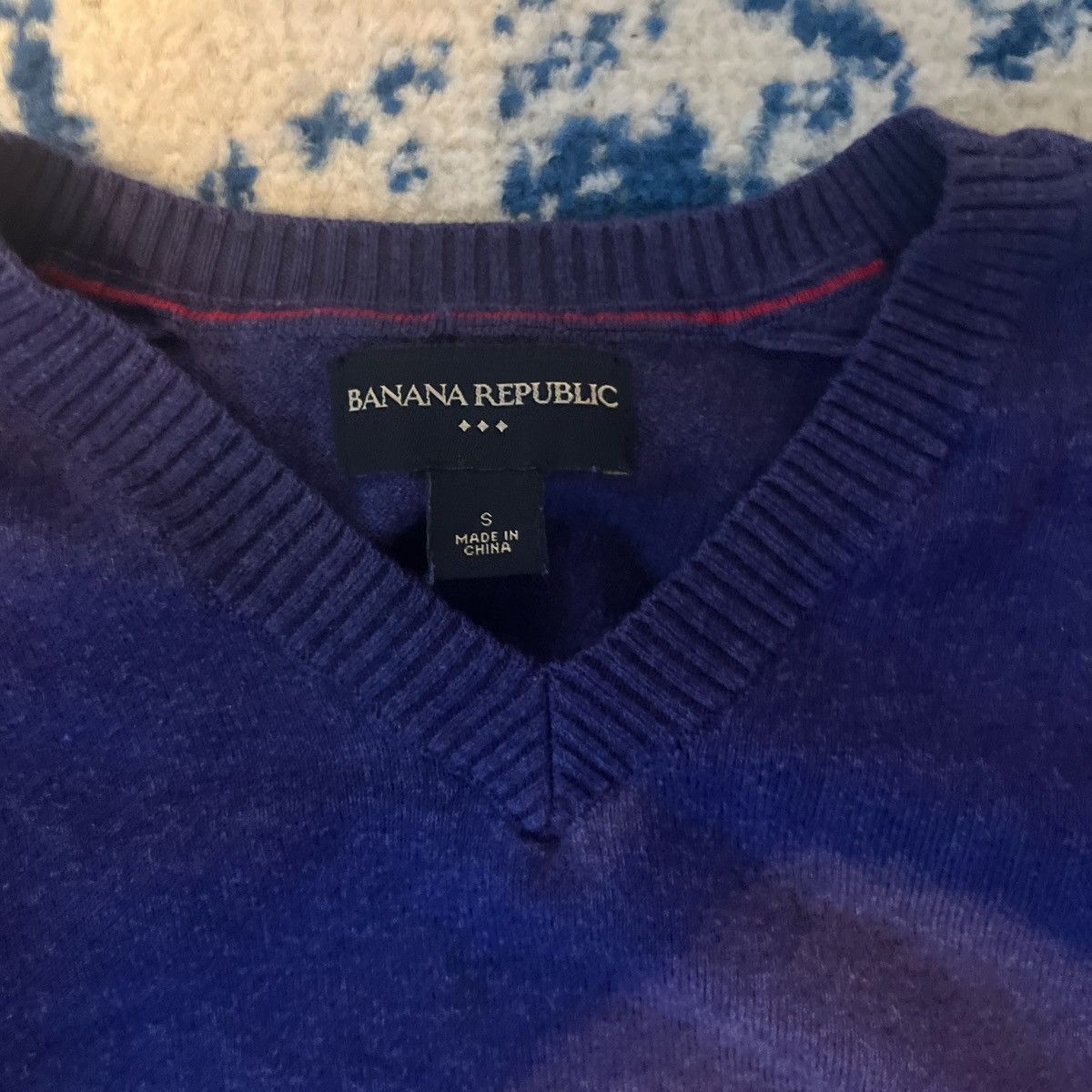 Banana Republic Banana Republic purple 100% Cotton V-Neck Sweater Men’s S Size US S / EU 44-46 / 1 - 3 Thumbnail