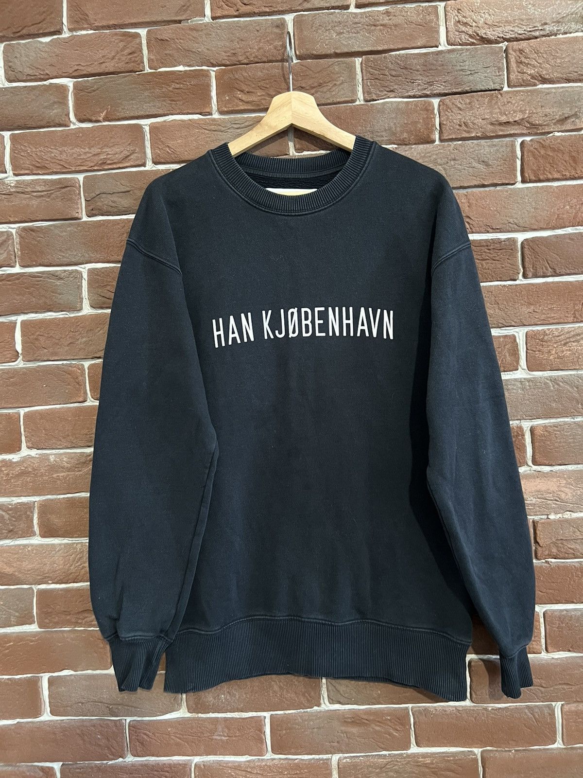 Han Kjobenhavn SS17 Han Kjobenhavn Spellout Crewneck Sweatshirt Hype S Blac Size US S / EU 44-46 / 1 - 1 Thumbnail