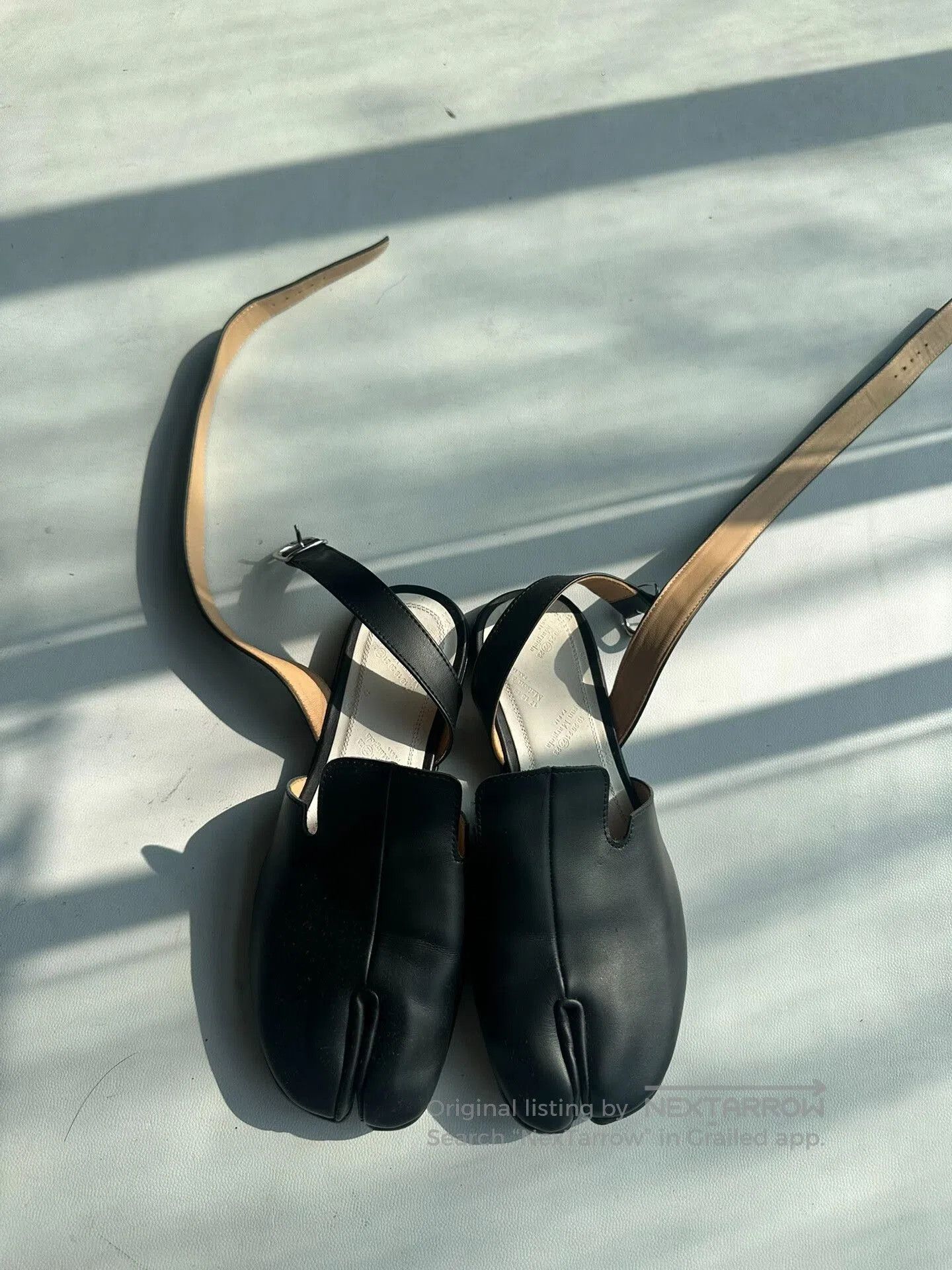 Maison Margiela Maison Margiela Split Toe Leather Shoes. Size US 5 / IT 35 - 1 Thumbnail