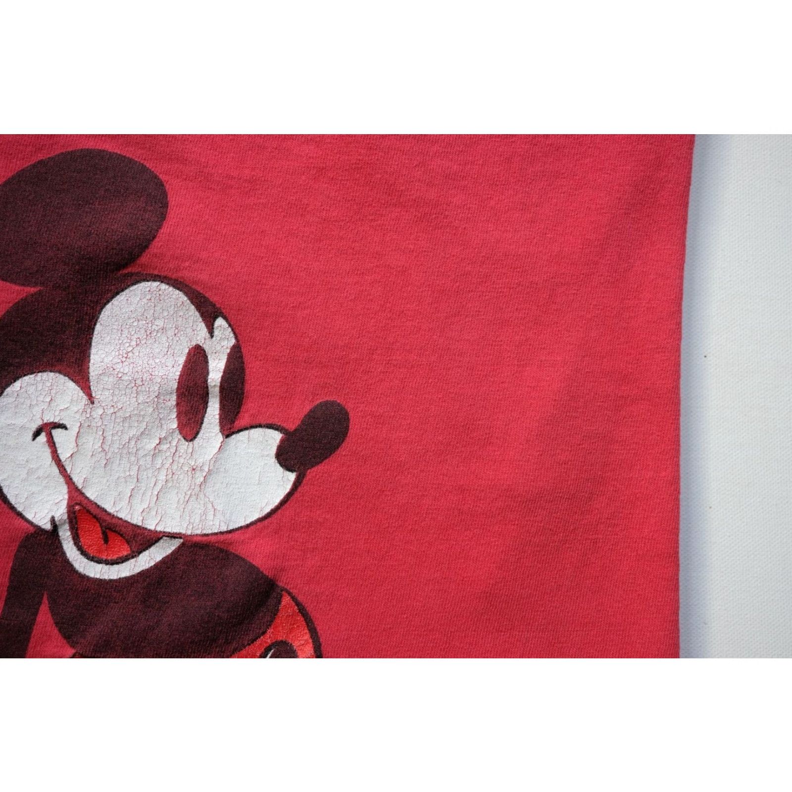 Disney VINTAGE Disney Mickey T-Shirt 90s 80s Red Graphic Cartoon Sz S Men Shirt Cap Sleeve Crew Neck JT Size US S / EU 44-46 / 1 - 4 Thumbnail