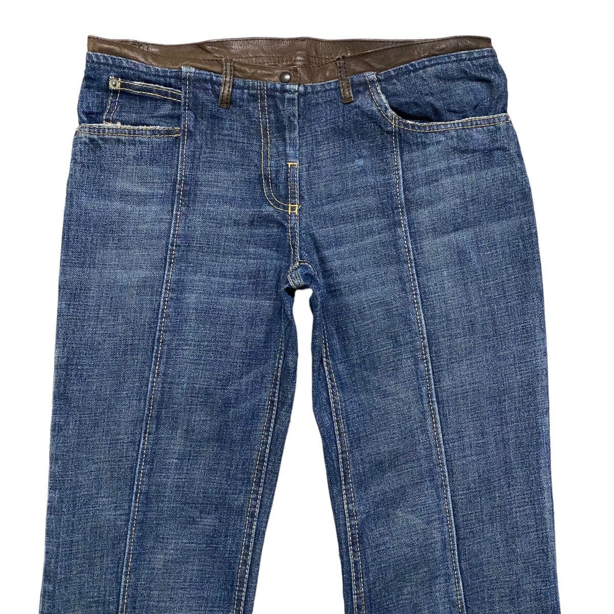 Neil Barrett Neil Barrett Denim Leather Trimmed Flare Jeans Low Rise Size 28" / US 6 / IT 42 - 4 Thumbnail