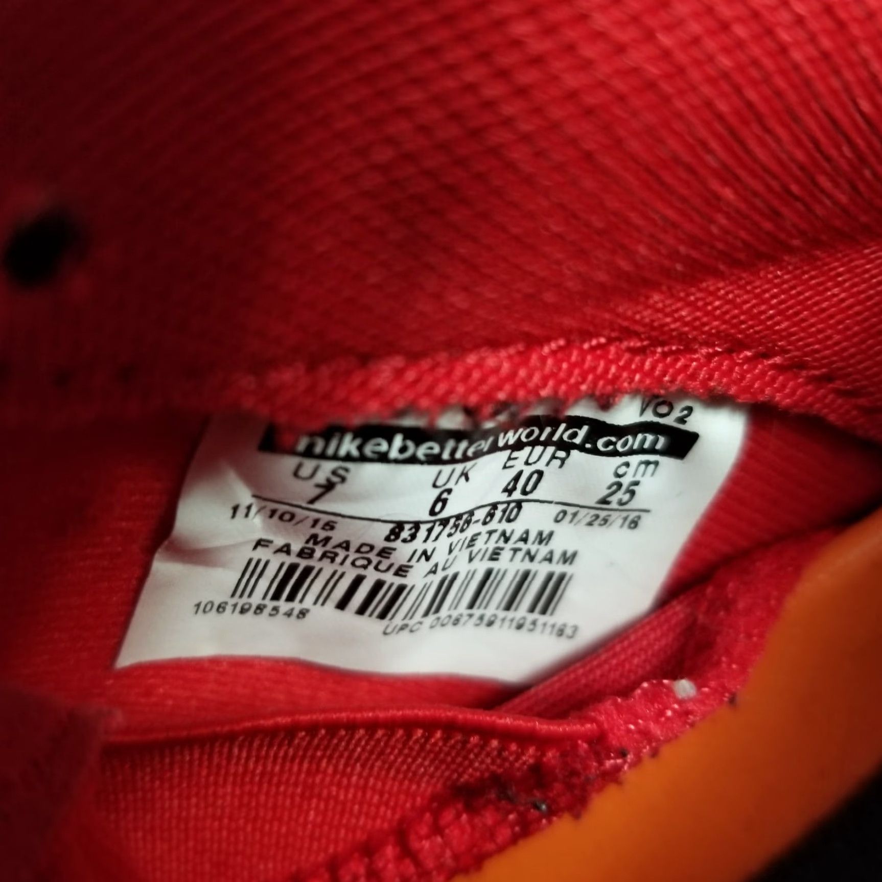 Nike VINTAGE Nike Bruin SB Hyperfeel Skateboarding RED/WHITE 2016 831756-610 Sneakers Mens Size 7 Size US 6 / EU 39 - 4 Thumbnail