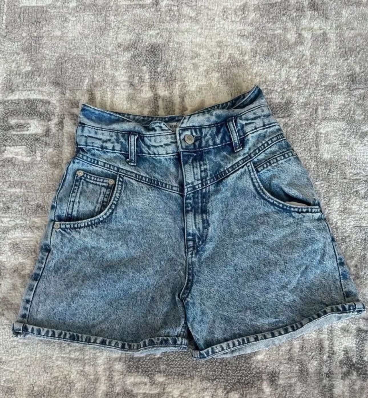 Pull & Bear High waist shorts Size 26" / US 2 / IT 38 - 2 Thumbnail