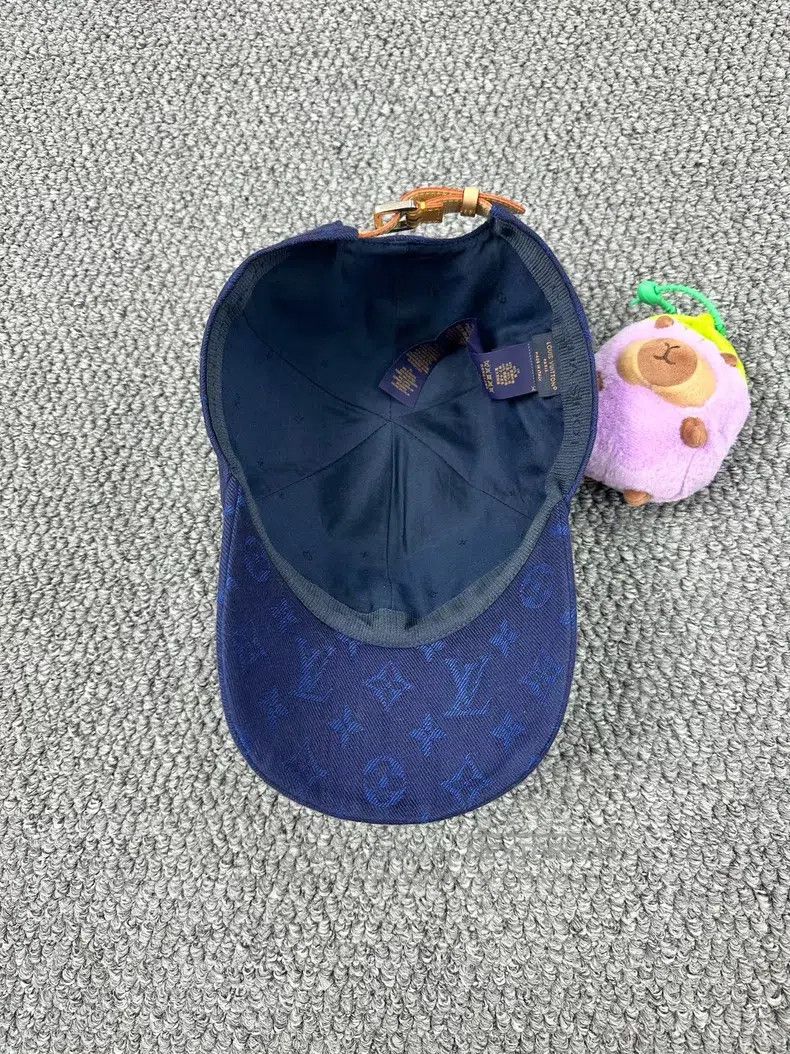 Louis Vuitton Louis Vuitton Blue old flower full print logo cap Size ONE SIZE - 3 Thumbnail