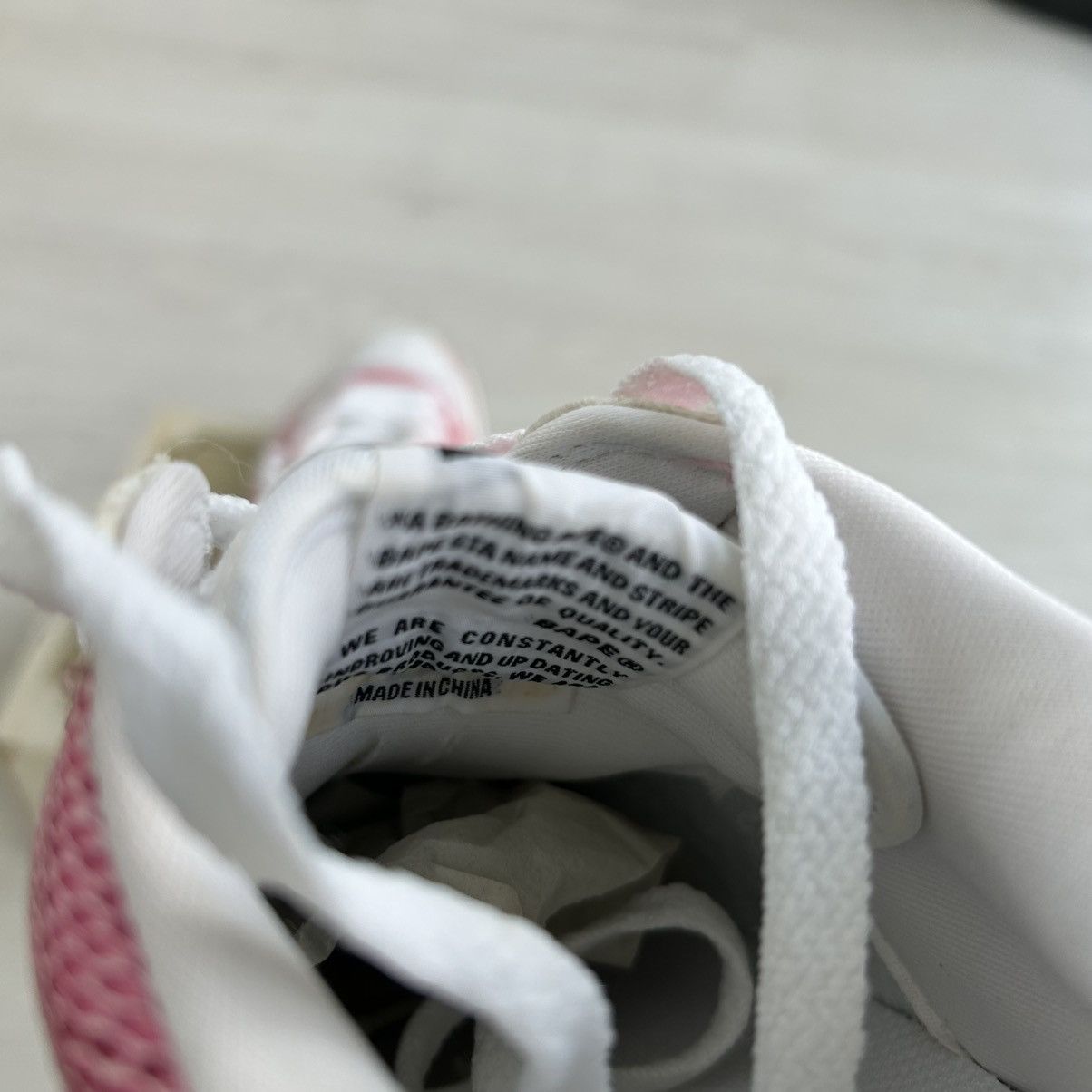 Bape VERY RARE OG 2002 A BATHING APE PINK SNAKESKIN BAPESTA Size US 9.5 / EU 42-43 - 8 Thumbnail