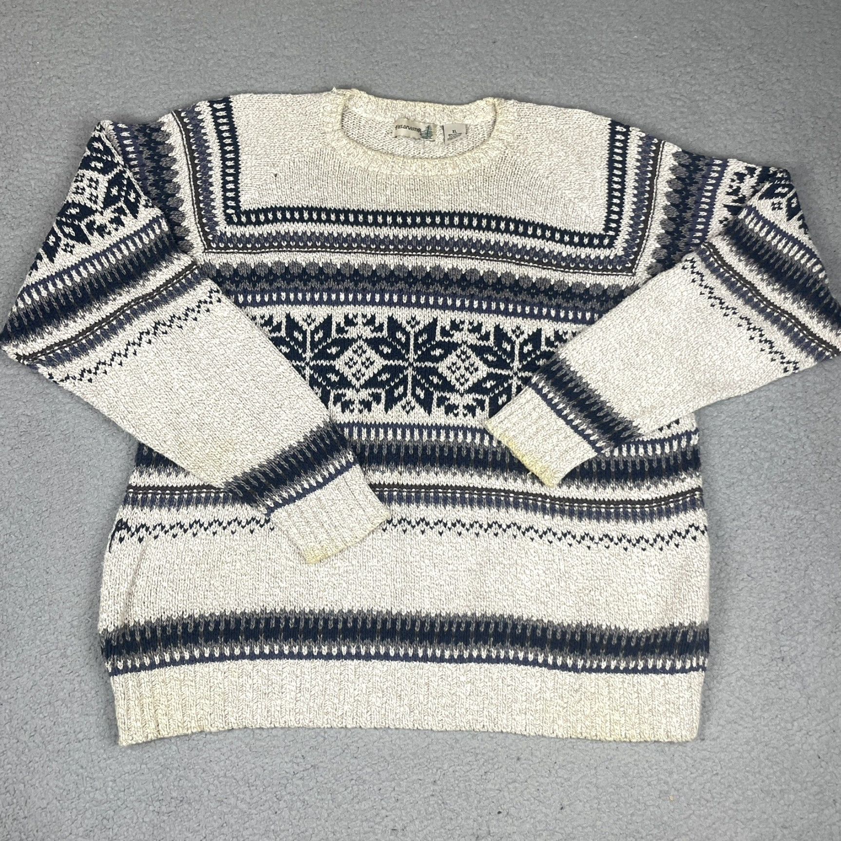 Vintage VINTAGE Fieldmaster Sweater Adult XL Gray Knit Crew Neck 80s 90s USA Pullover Distressed Size US XL / EU 56 / 4 - 2 Thumbnail