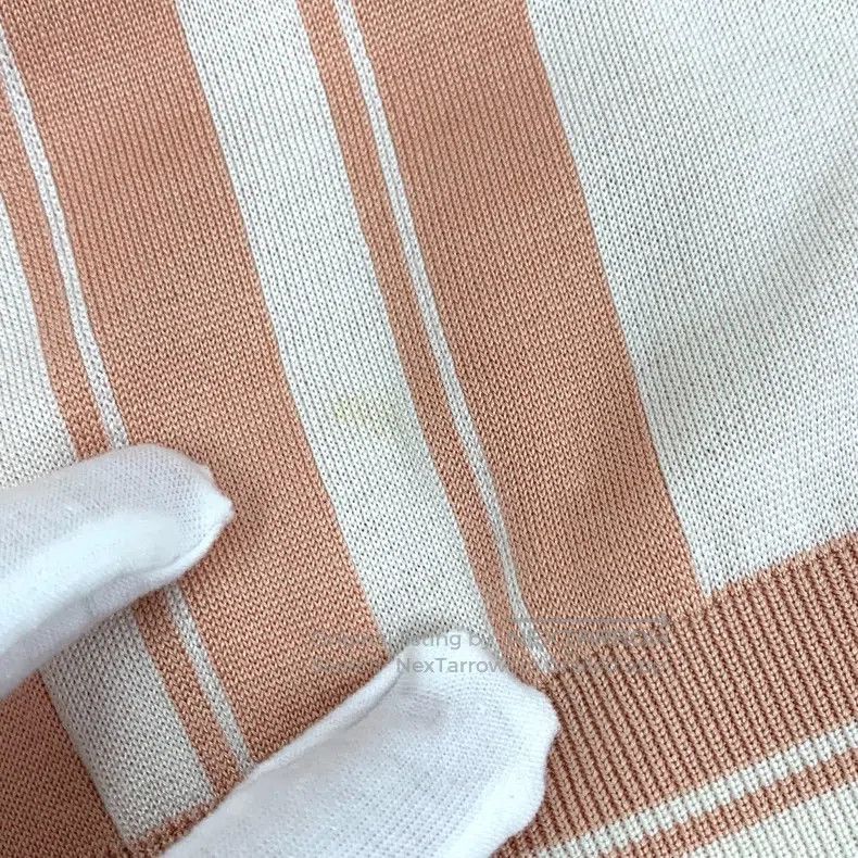 Other Hermes Colorblock Logo Printed Silk Short Sleeve Round Nec Size XS / US 0-2 / IT 36-38 - 9 Thumbnail
