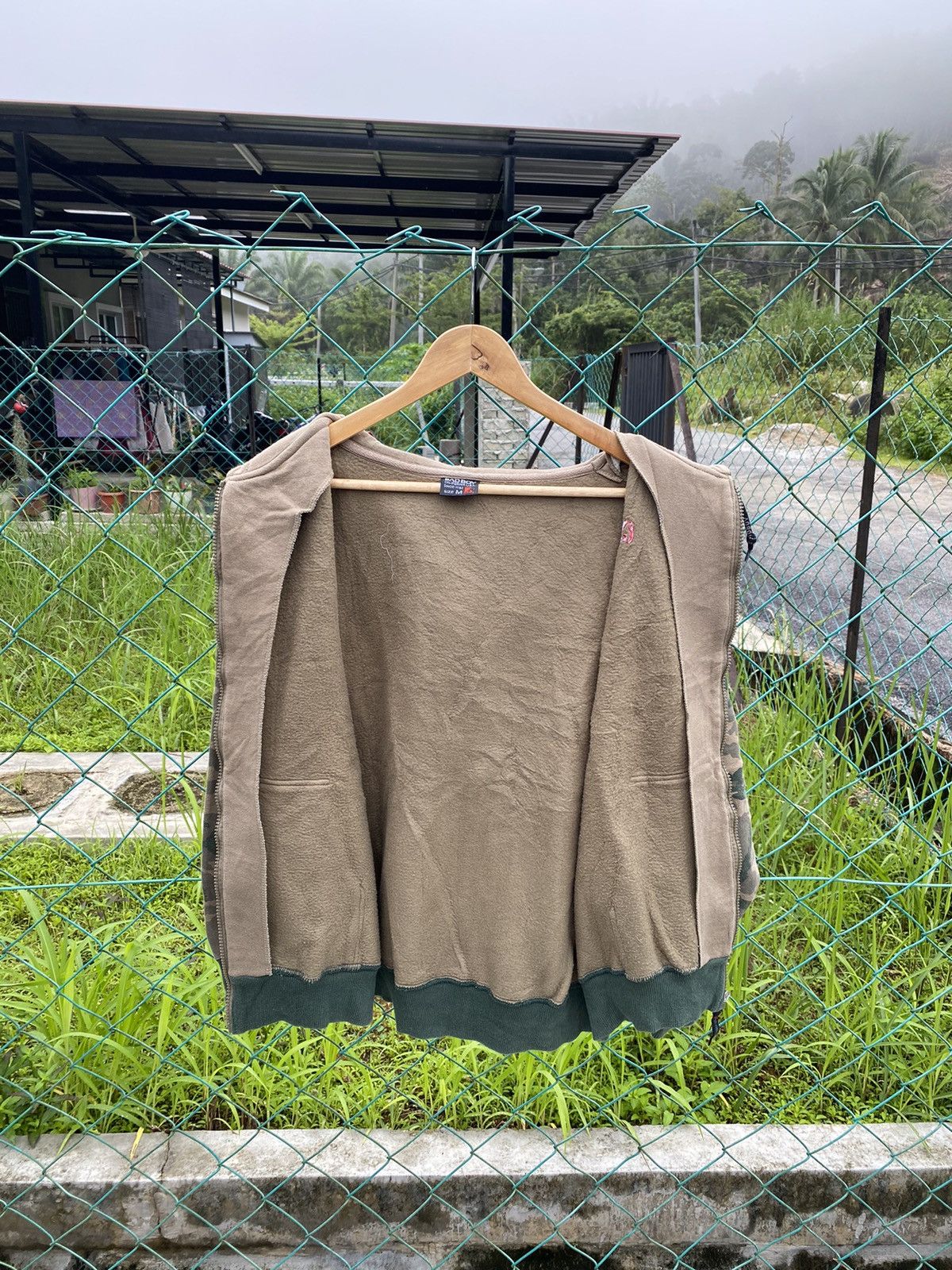 Other Bad Boy California spellout camouflage hoodies Size US M / EU 48-50 / 2 - 3 Thumbnail