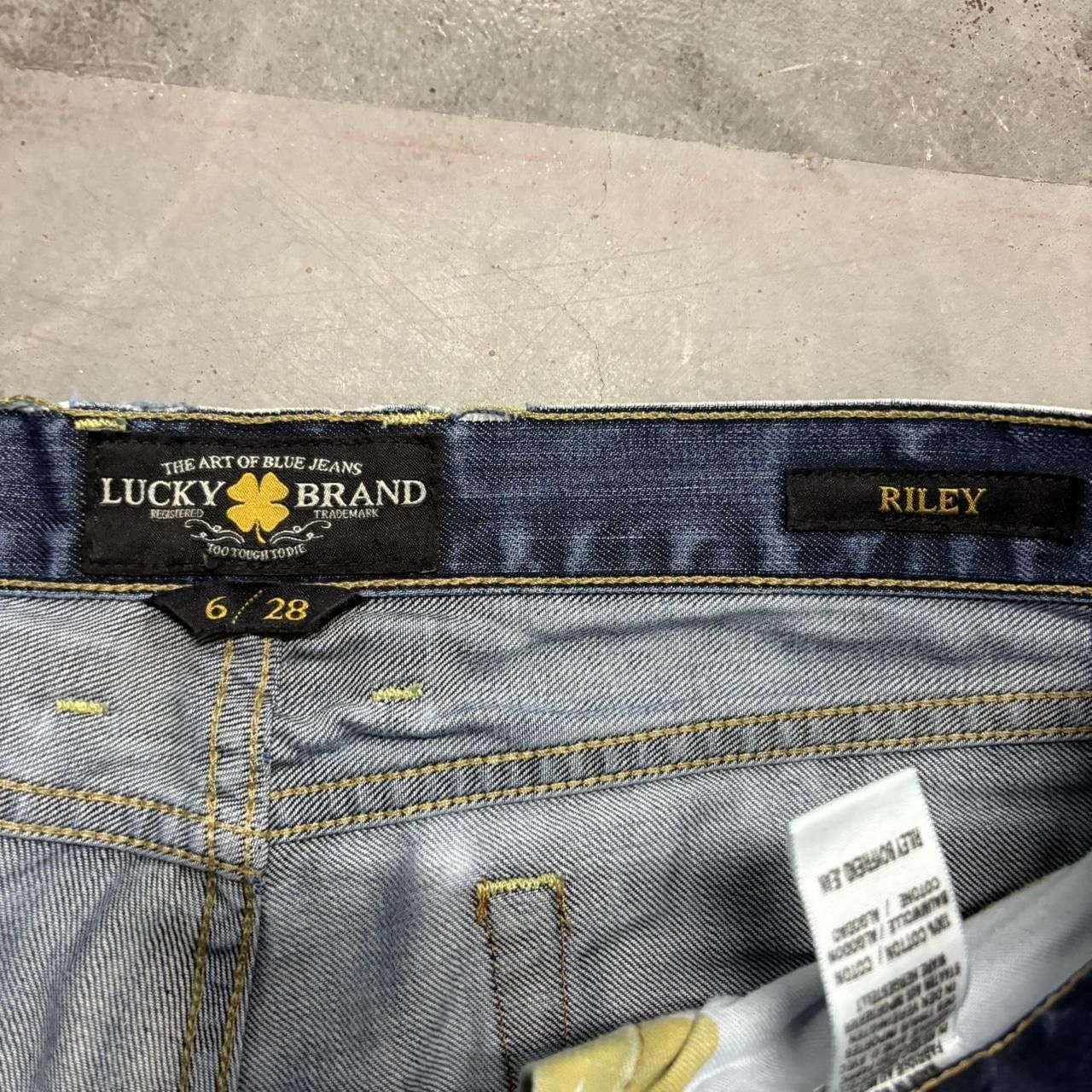 Vintage Crazy Vintage Y2K/2000s Baggy Streetwear Lucky Brand Dark Blue Wash Denim Jeans! Size US 34 / EU 50 - 6 Thumbnail