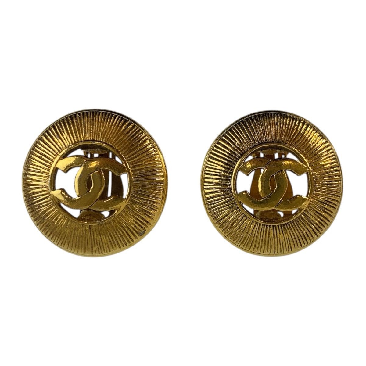 Chanel Chanel Chanel Coco Mark Earrings Metal Earrings DUTY FREE for USA Size ONE SIZE - 1 Thumbnail