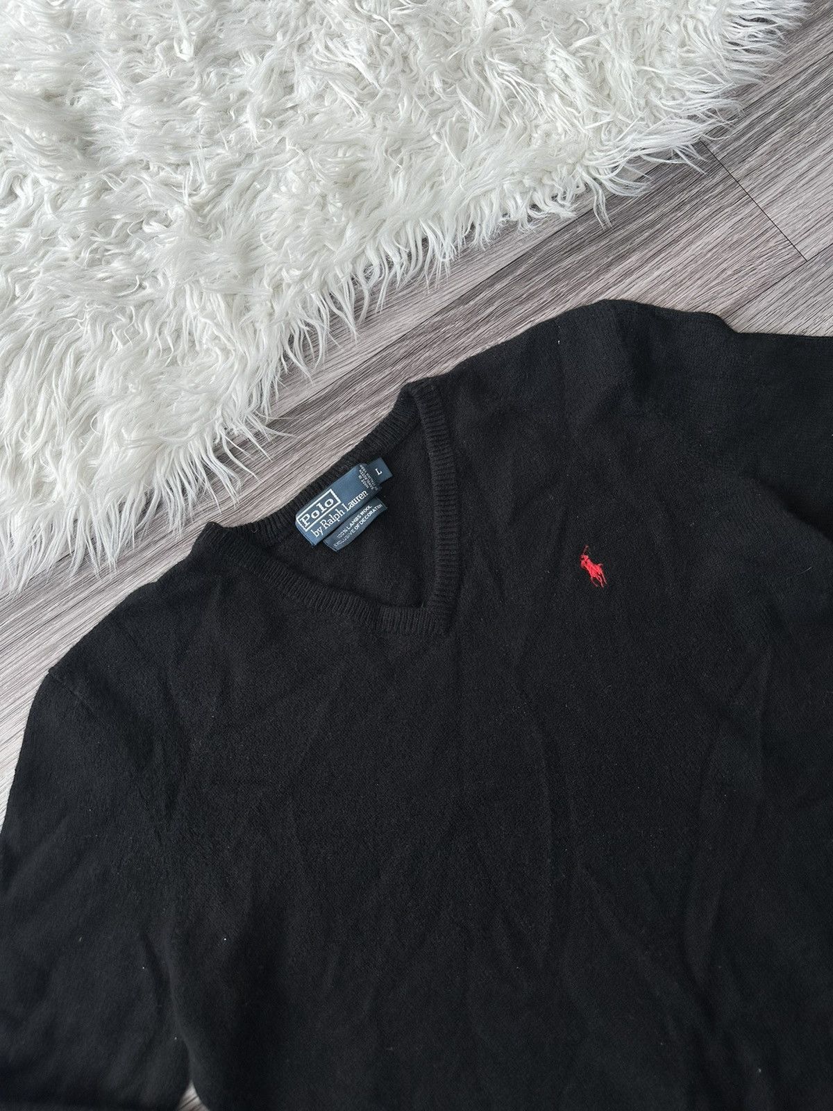 Polo Ralph Lauren Polo Ralph Lauren Black V Neck Wool Sweater hype y2k vintage Size US S / EU 44-46 / 1 - 2 Thumbnail