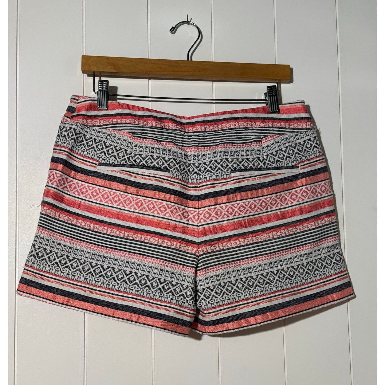 Loft LOFT The Riveria Boho Short Casual Multi Striped Size 6 Size 28" / US 6 / IT 42 - 4 Thumbnail