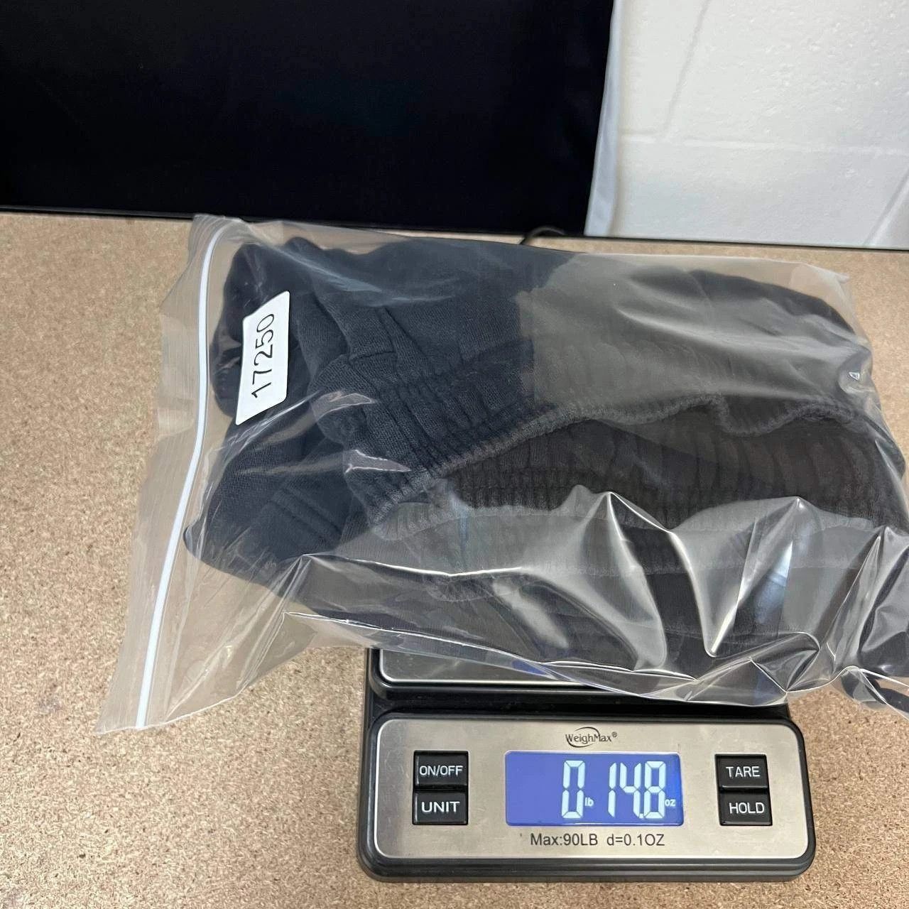 Adidas Adidas Sweatpants Men M Drawstring Pockets Outdoor 30x30 Size US 30 / EU 46 - 9 Thumbnail