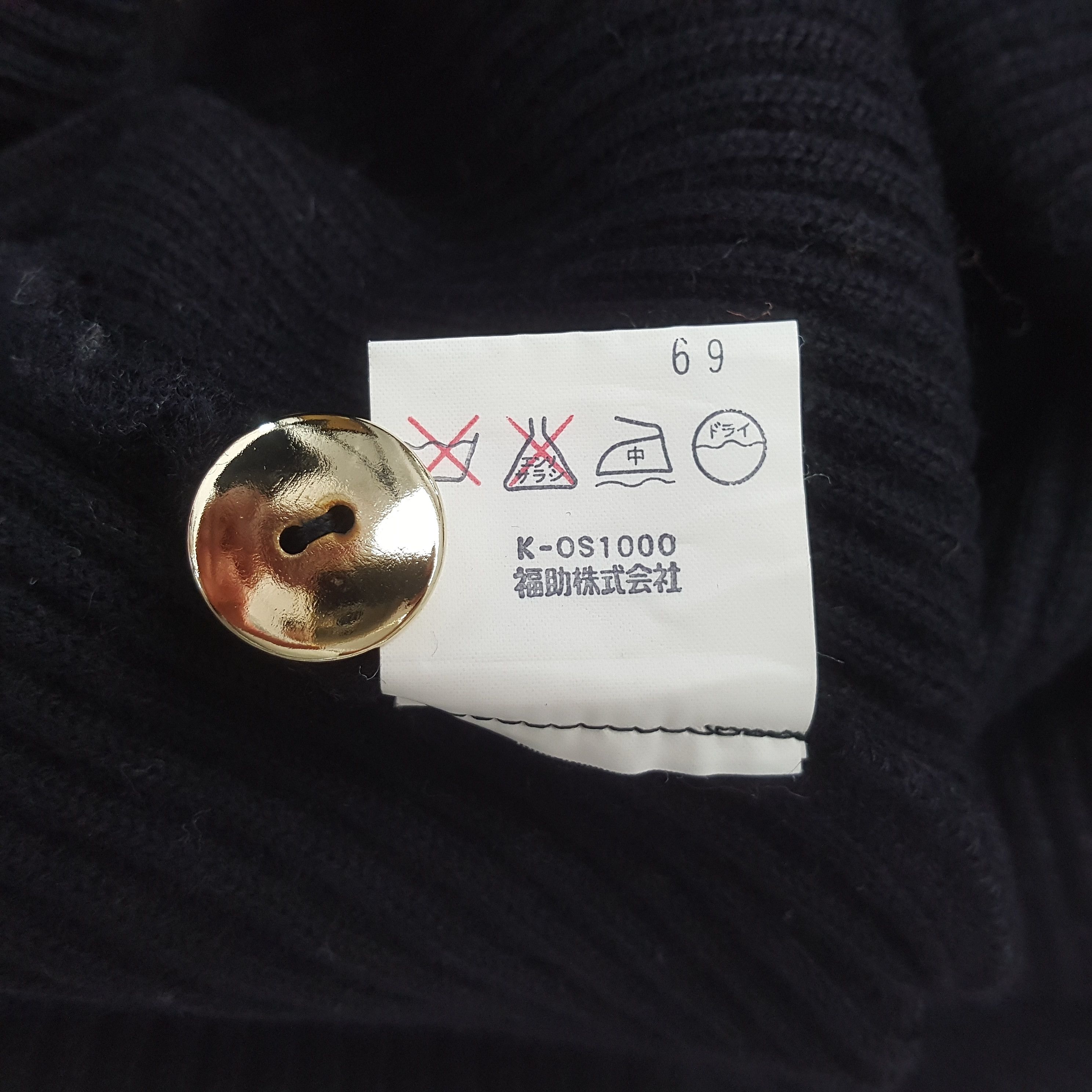 Yves Saint Laurent Vintage Yves Saint Laurent Fashion Brand Sweatshirt C322N15 Size XS / US 0-2 / IT 36-38 - 7 Thumbnail