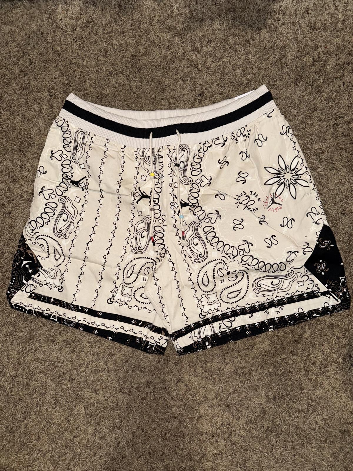 Nike Jordan Men’s Travis Scott Paisley Orewood Shorts Size US 36 / EU 52 - 1 Thumbnail