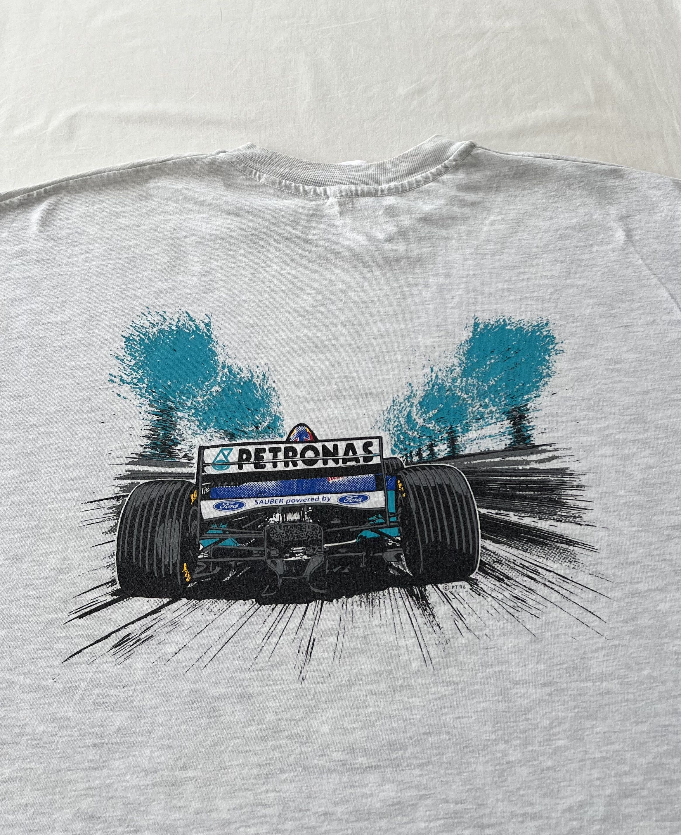 Formula 1 Vintage 90s Red Bull Sauber Petronas Formula 1 F1 T-shirt Size US XXL / EU 58 / 5 - 15 Thumbnail