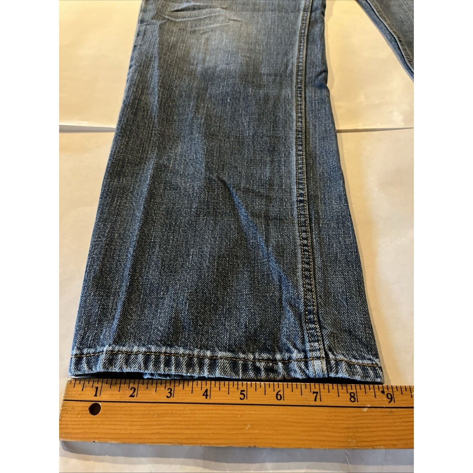 Levi's Levi’s 559 Jeans Men’s 38x32 Blue Medium Wash Cotton Denim Size US 38 / EU 54 - 8 Thumbnail
