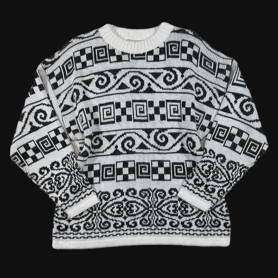 Diversity Black/White Sweater Size S