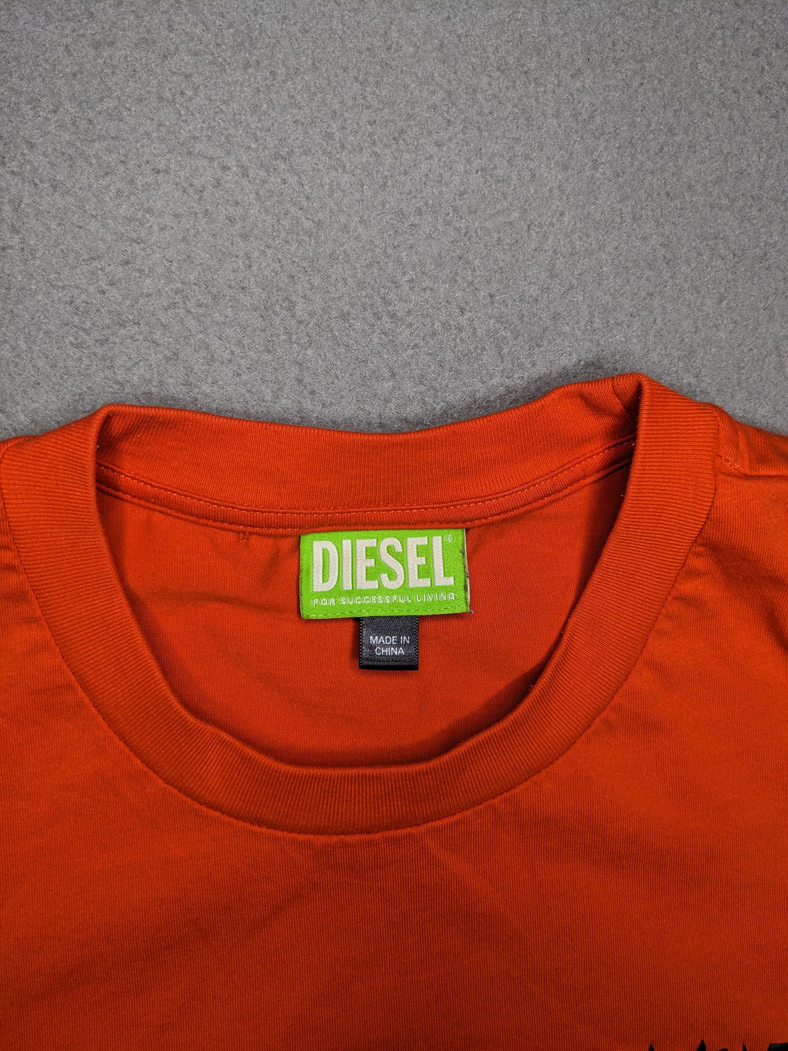 Diesel Diesel Cropped T-Shirt Mens Small Graphic Tee Italy Orange Size US S / EU 44-46 / 1 - 3 Thumbnail