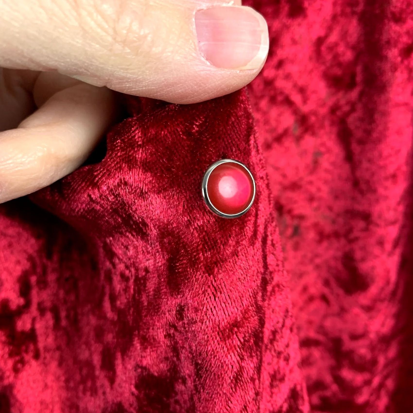 Velvet VINTAGE Simply Basic Crushed Velvet Red Nightgown 1X Plus XS? Size ONE SIZE - 4 Thumbnail