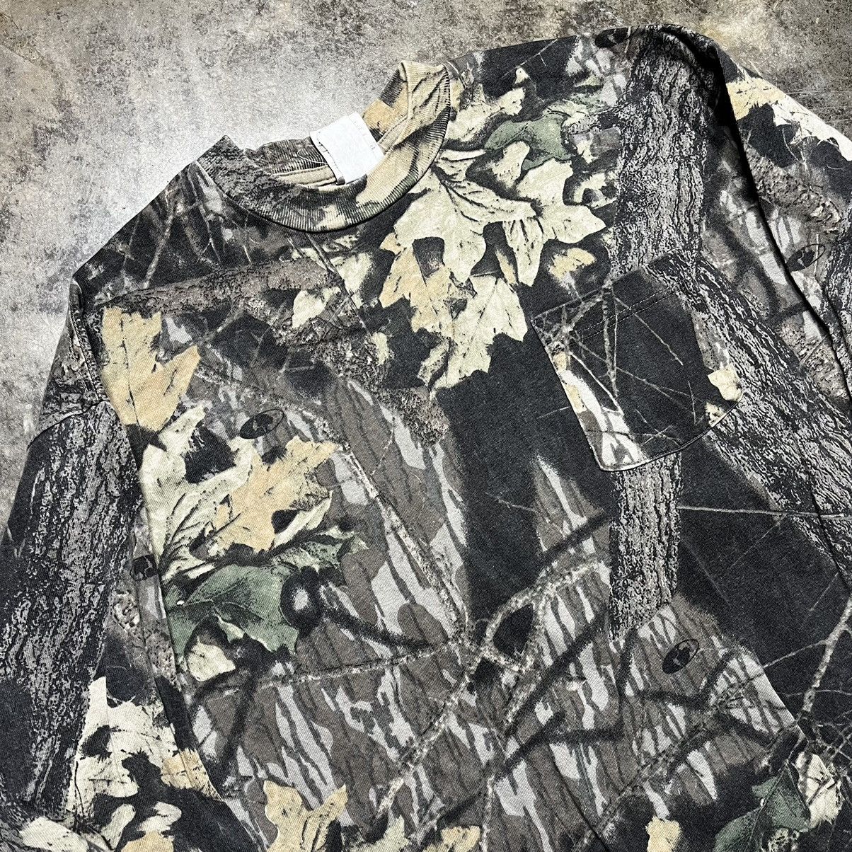 Vintage vintage longsleeve camo pocket tshirt Size US L / EU 52-54 / 3 - 5 Thumbnail