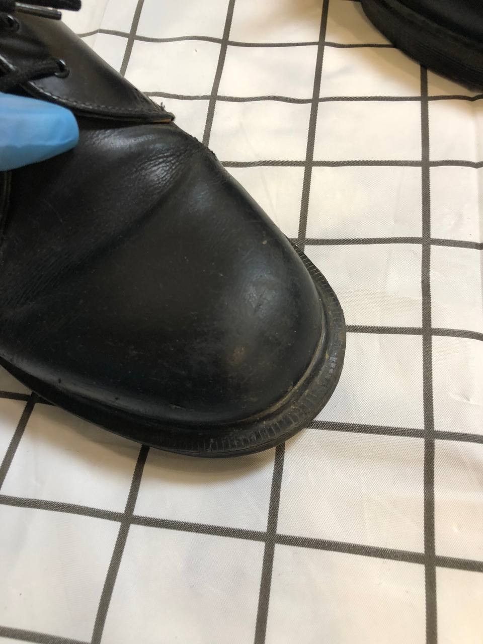 Dr. Martens Dr Martens Vintage Cut Out Mid Calf Black Leather Suede Size US 9 / EU 42 - 4 Thumbnail