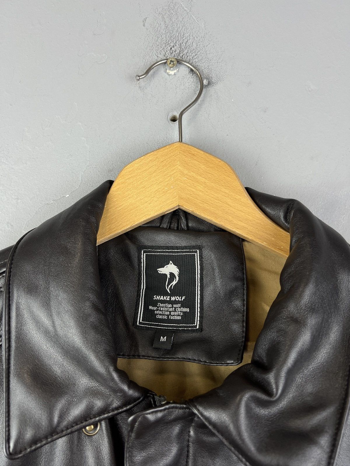 Vintage Vintage Shake Wolf Rare Leather Jacket Faux leather Y2K Size US M / EU 48-50 / 2 - 3 Thumbnail