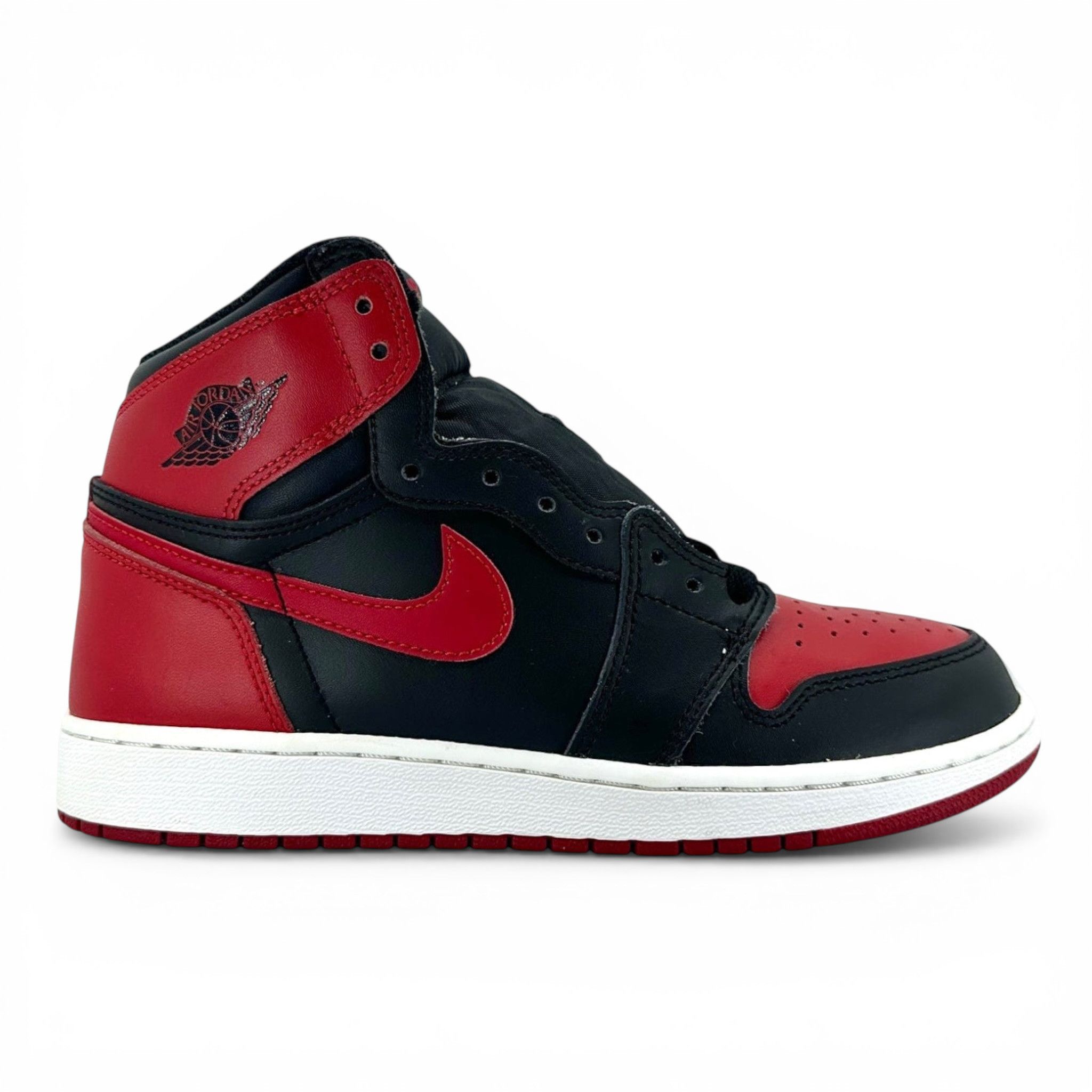 Nike 1 Retro Bred Banned (2016) (GS) Size US 6 / EU 39 - 1 Thumbnail