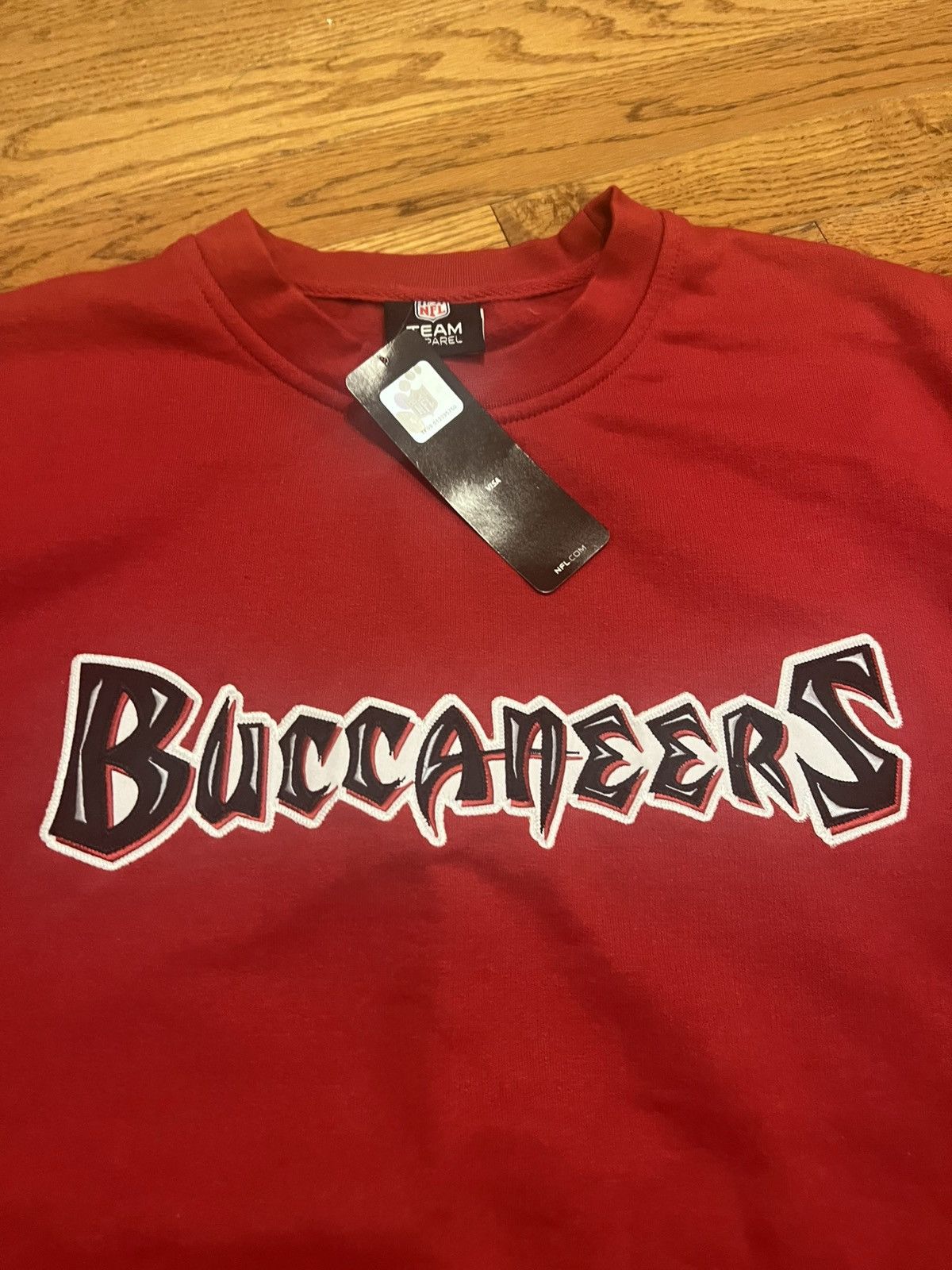 NFL Vintage Tampa Bay Buccaneers Crewneck Sweatshirt Size US XL / EU 56 / 4 - 2 Thumbnail