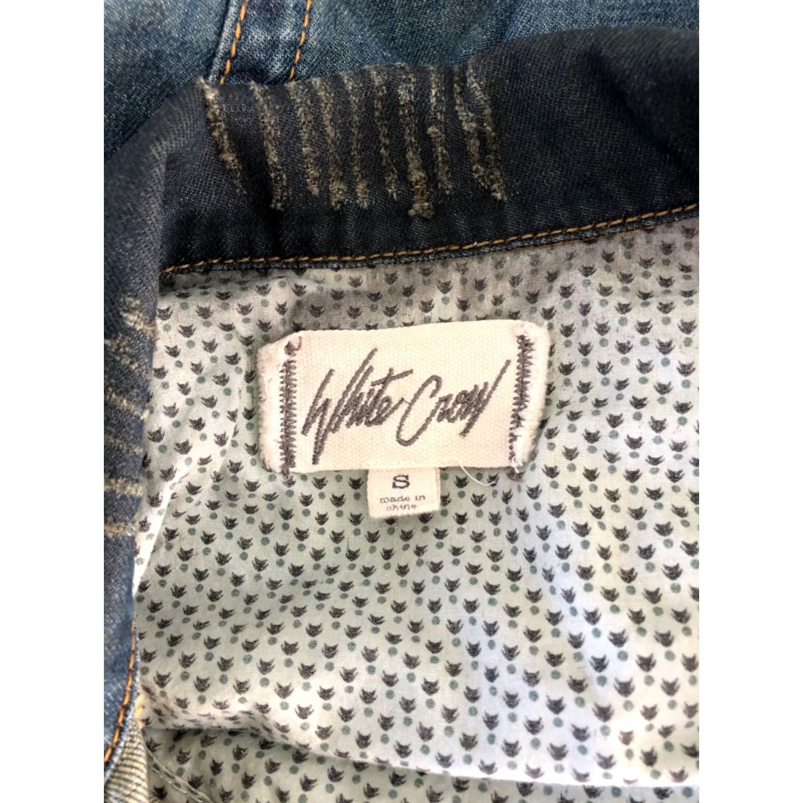 Denime white crow distressed cropped jean jacket S denim ButtonUp grunge 90s Jacket Women Small Blue 90s Womens Size 28" / US 6 / IT 42 - 4 Thumbnail