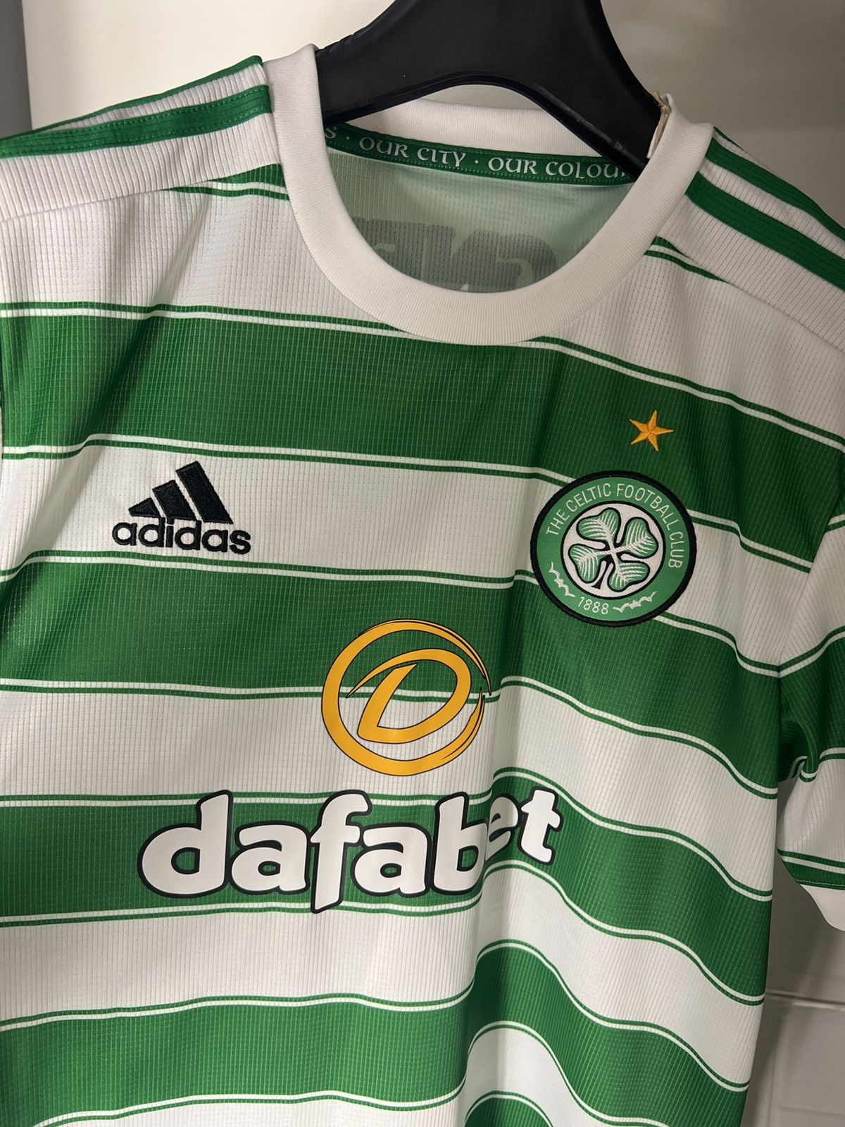Adidas × Vintage VERY RARE ADIDAS FC CELTIC SCOTLAND SOCCER JERSEY BLOKECORE Size US M / EU 48-50 / 2 - 6 Thumbnail