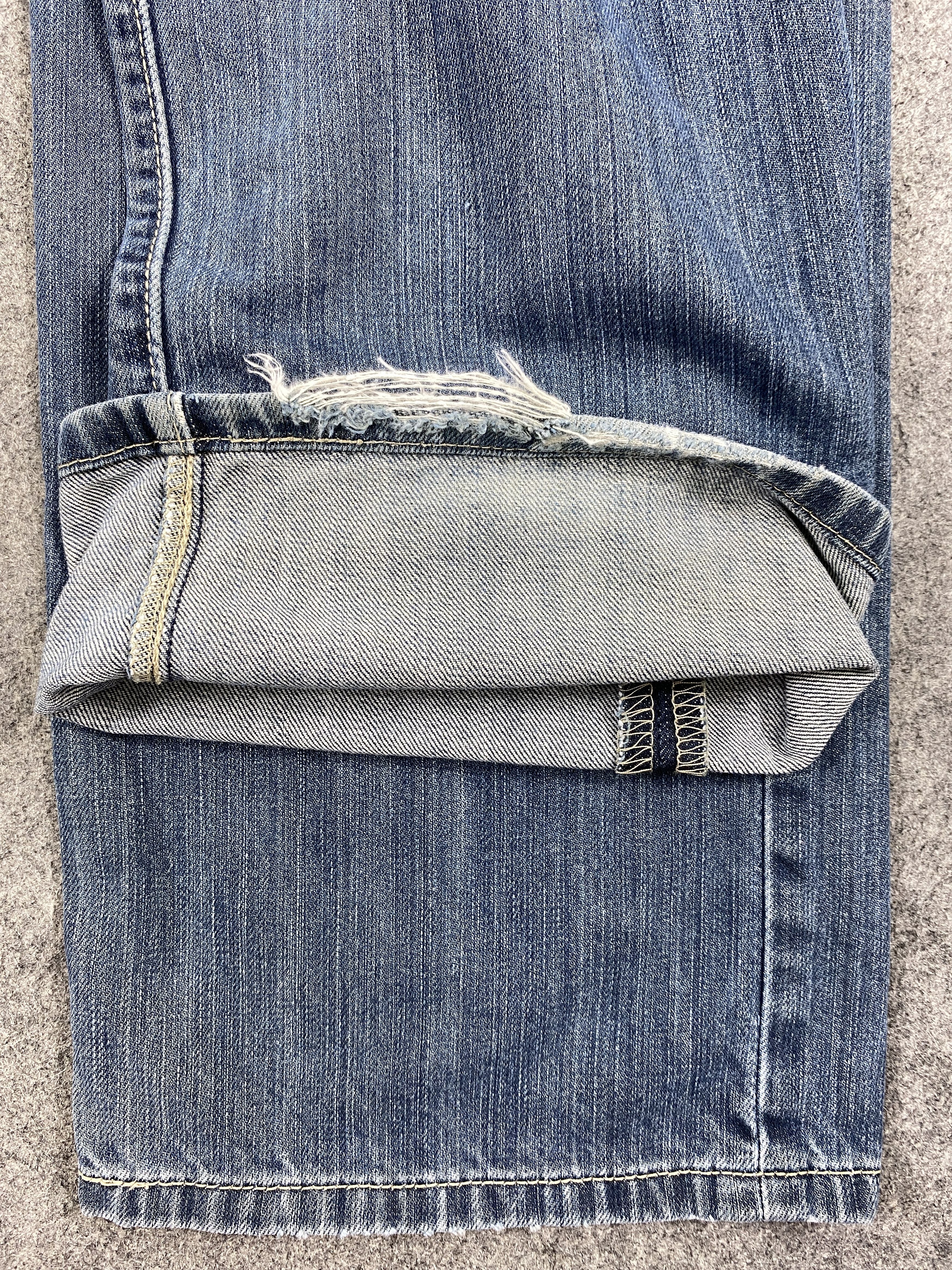 Levi's Distressed Blue Vintage Levi's 501 37x31.5 Denim -JN1628 Size US 37 - 11 Thumbnail