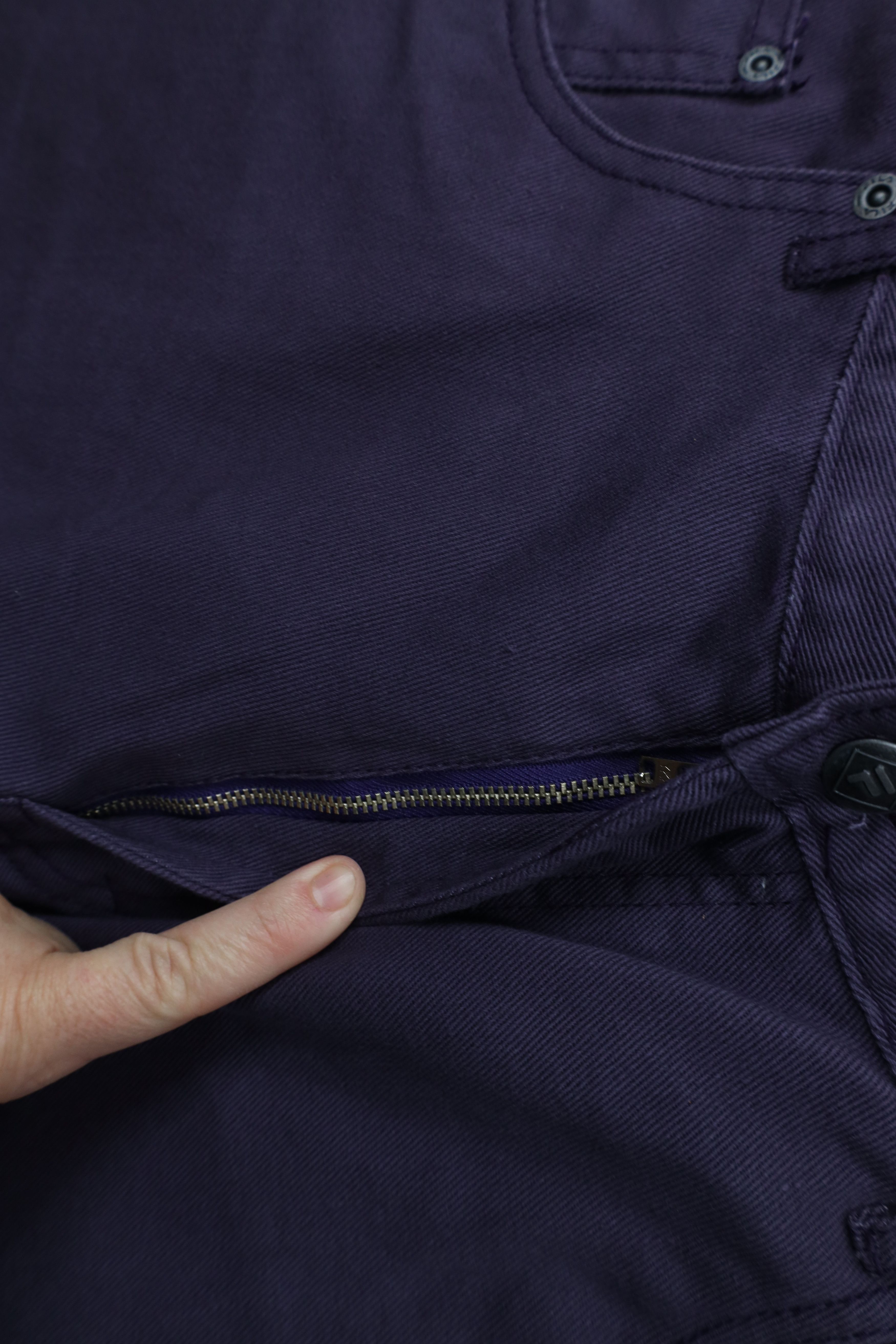 Fila Deadstock Vintage 90s Fila Baggy Skateboard Jeans Purple Size US 36 / EU 52 - 6 Thumbnail