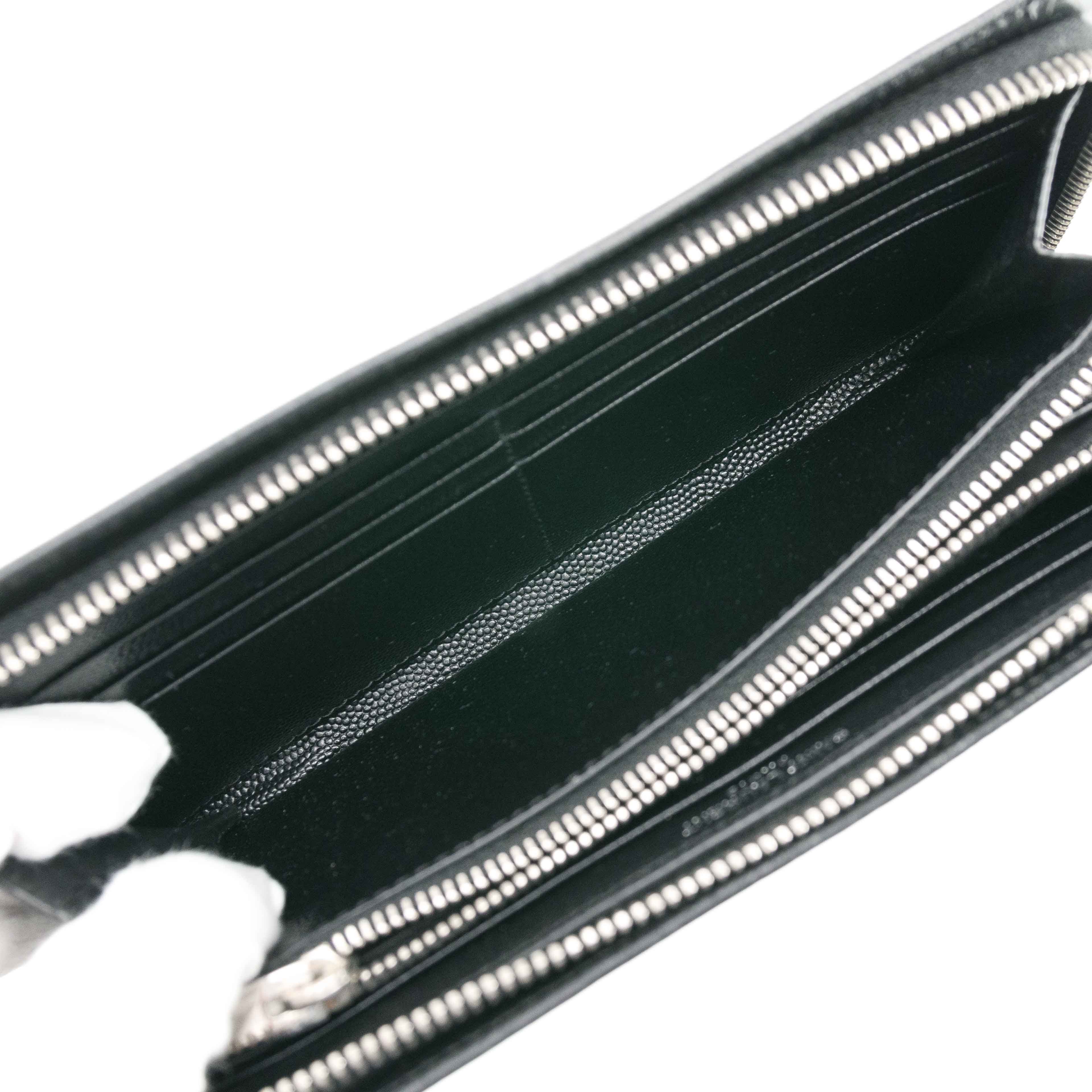 Yves Saint Laurent Saint Laurent Studded Zip-Around Wallet in Black Leather Size ONE SIZE - 14 Thumbnail