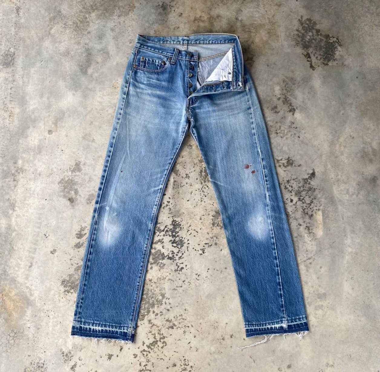 Levi's Vintage Clothing Rare 1970s Levi’s 501 Redline Selvedge Release Hem Button 6 Size US 28 / EU 44 - 8 Thumbnail