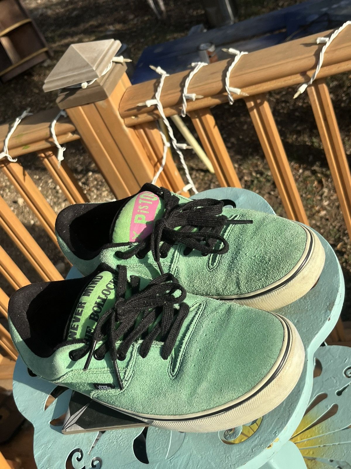 Vans *FREE GIFT* SEX PISTOLS X VANS ULTRA RARE Size US 11 / EU 44 - 8 Thumbnail