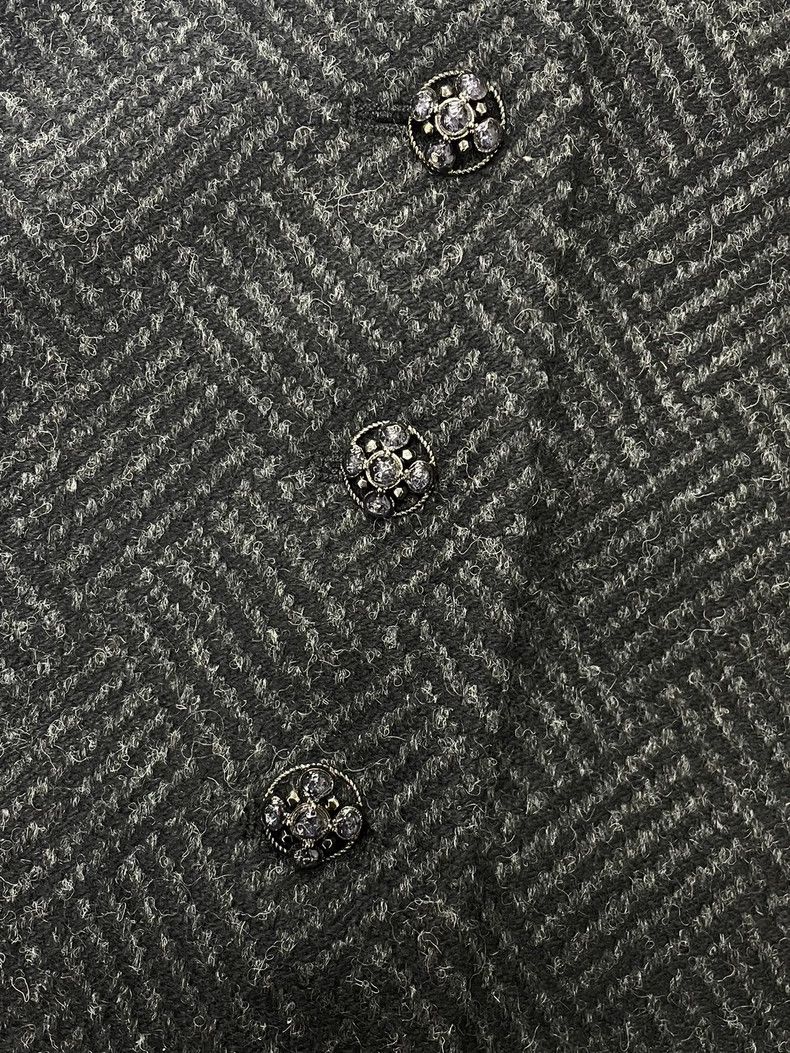 Chanel chanel 24K black and gray woollen suit vest Size XS / US 0-2 / IT 36-38 - 2 Thumbnail